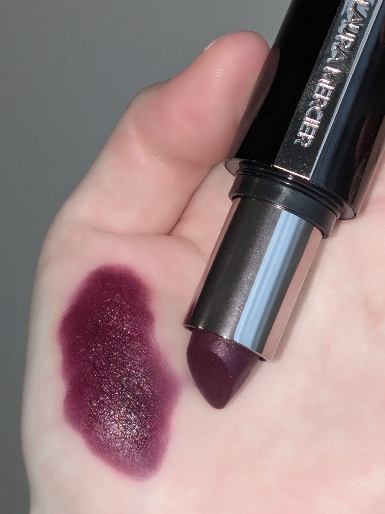 キャビア リップスティック 777 プラムプリッセ/ローラ メルシエ/口紅を使ったクチコミ（2枚目）