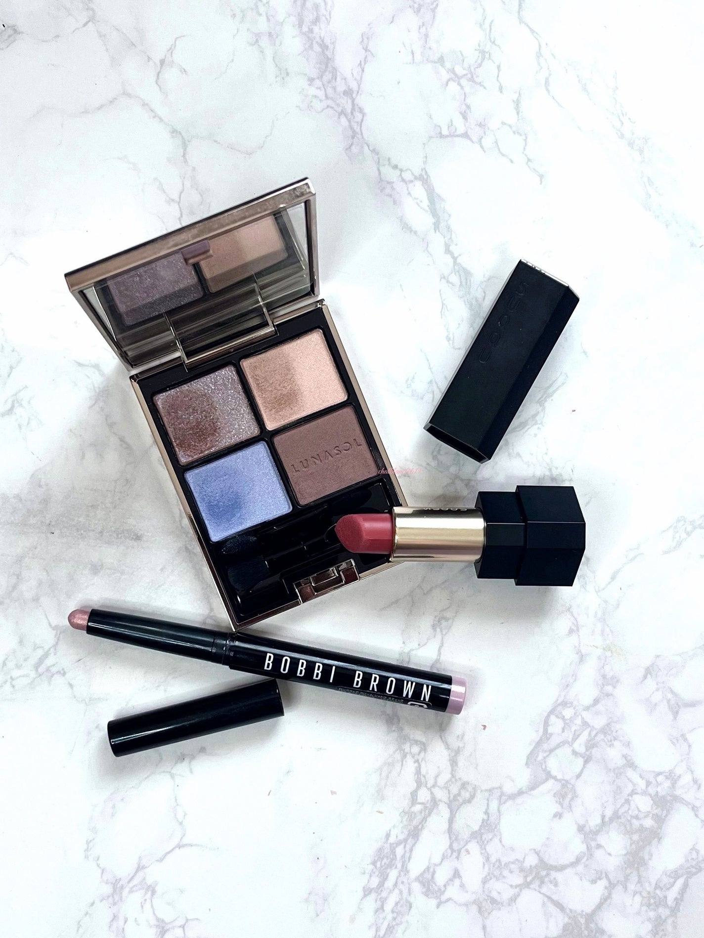 ロングウェア クリーム シャドウ スティック/BOBBI BROWN/スティックアイシャドウを使ったクチコミ(2枚目)