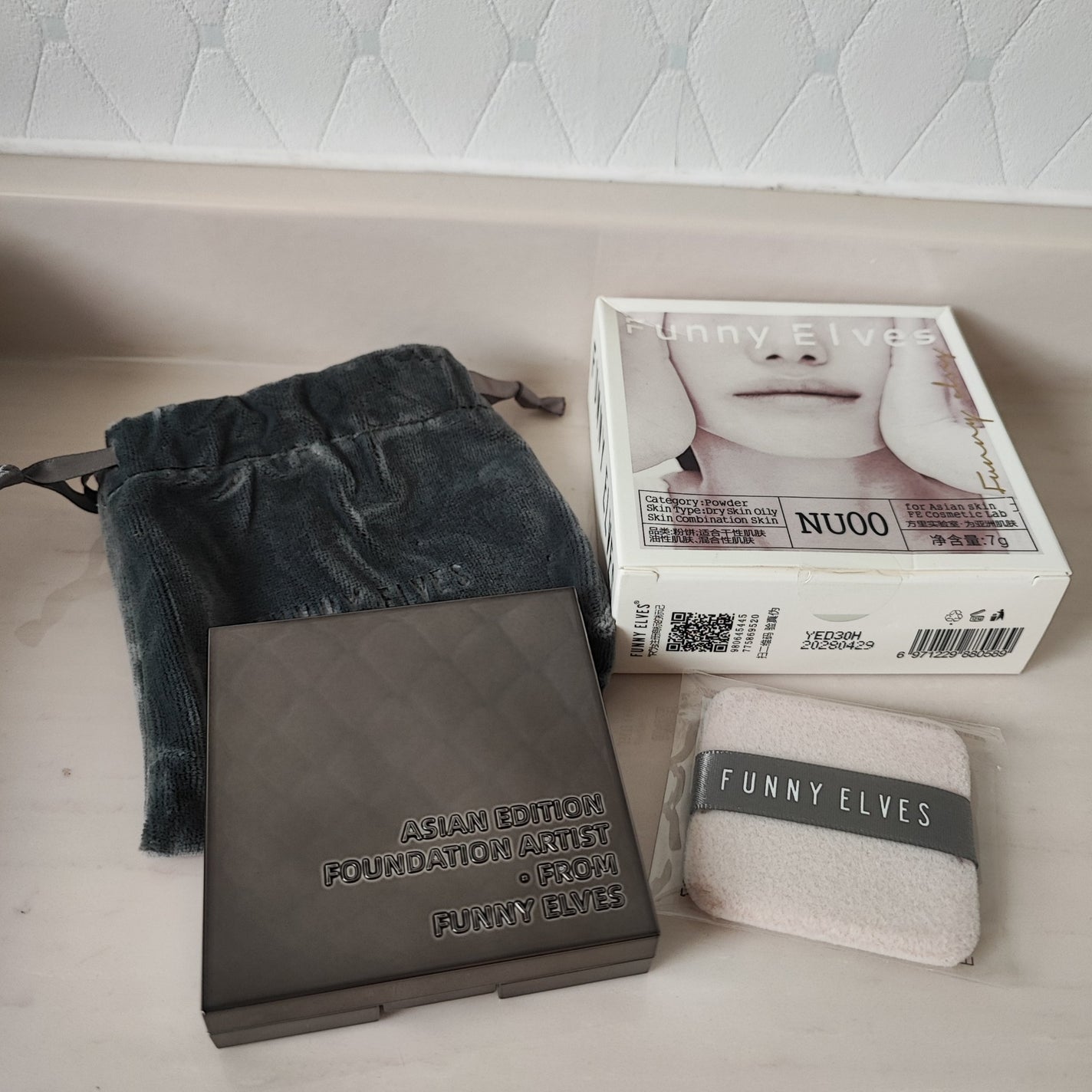 ソフトマットプレストパウダー/FUNNY ELVES方里/プレストパウダーを使ったクチコミ(1枚目)