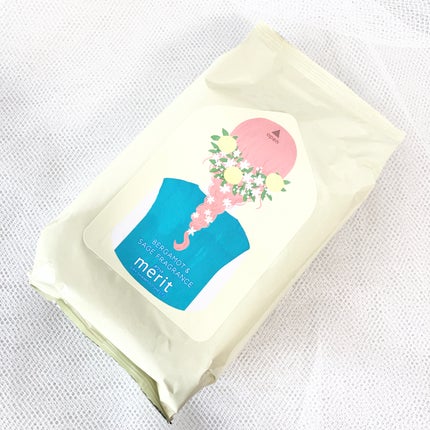 メリット ドライシャンプーシート さらっと髪まとまるタイプ 爽やかなベルガモット&セージの香り/メリット/ドライシャンプーを使ったクチコミ(2枚目)