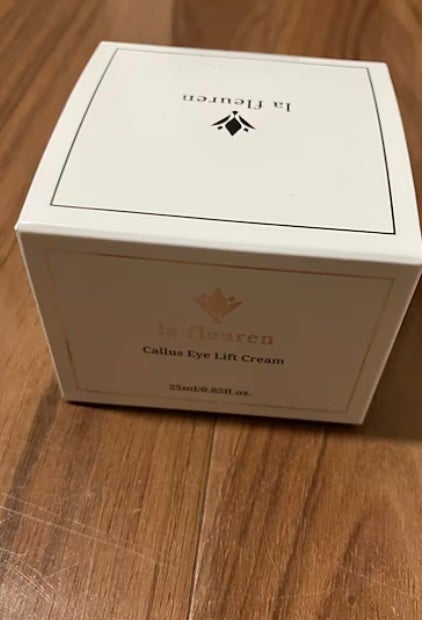 カルス弾力アイクリーム/la fleuren/アイケア・アイクリームを使ったクチコミ(2枚目)