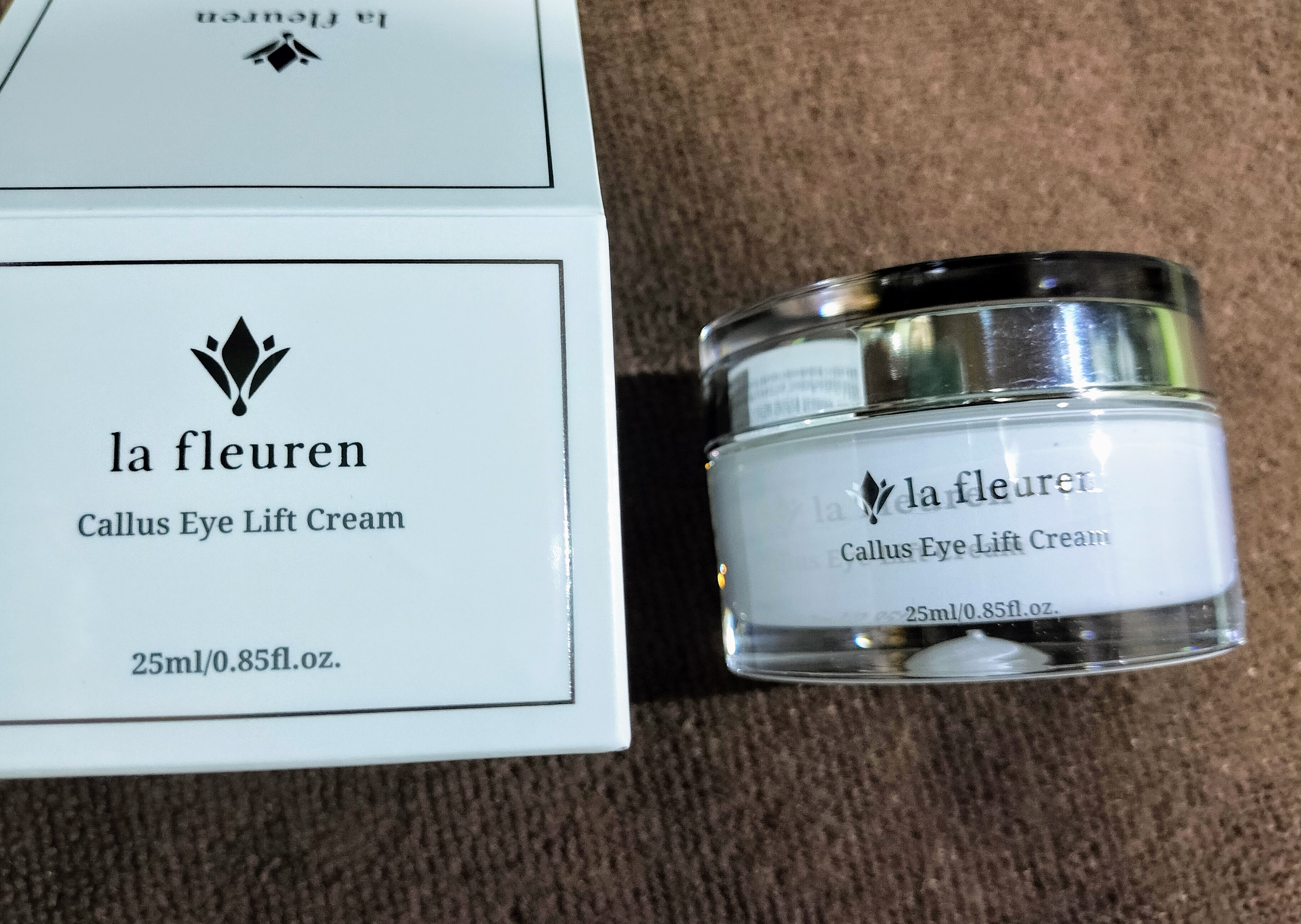 カルス弾力アイクリーム/la fleuren/アイケア・アイクリームを使ったクチコミ（1枚目）