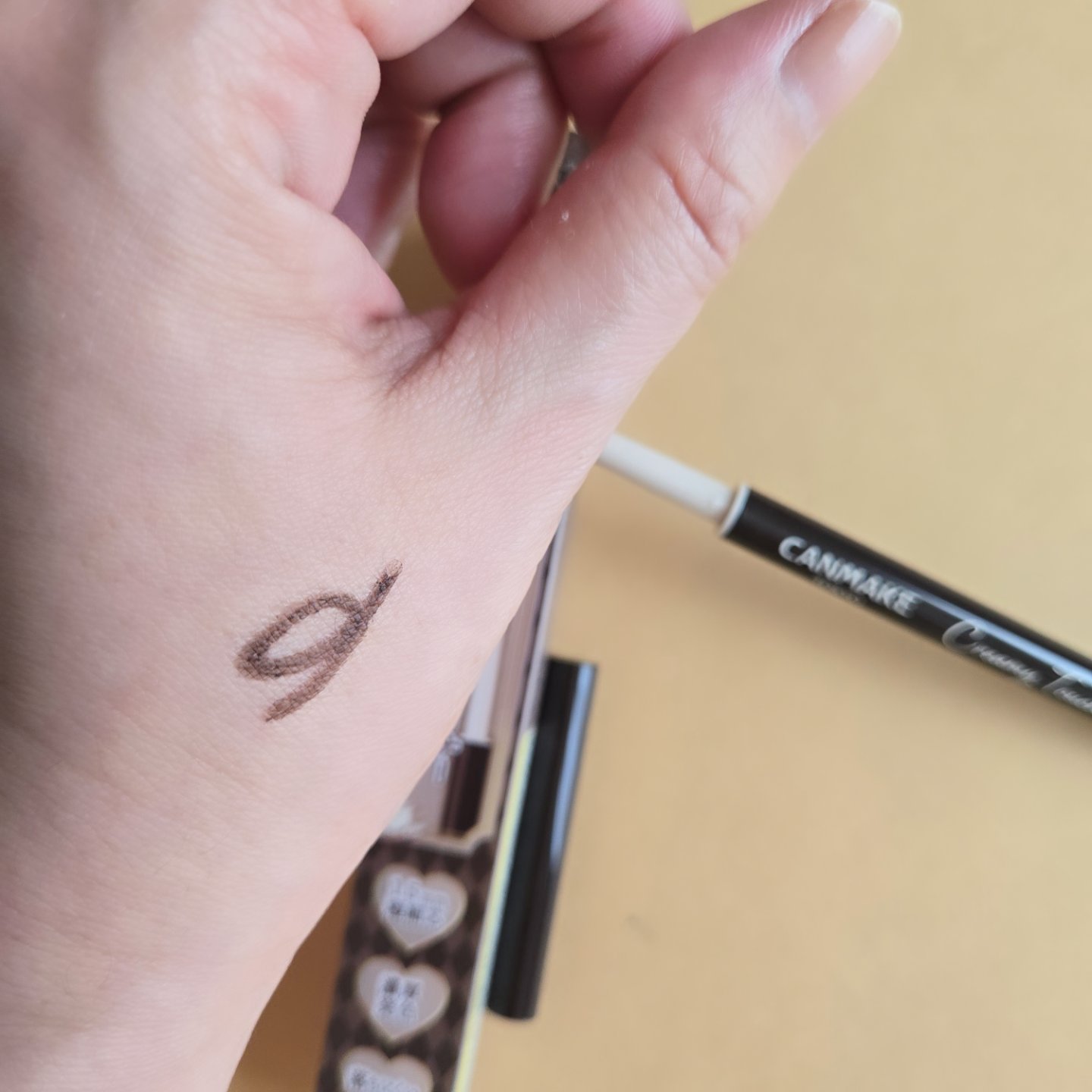 クリーミータッチライナー/キャンメイク/ジェルアイライナーを使ったクチコミ（3枚目）