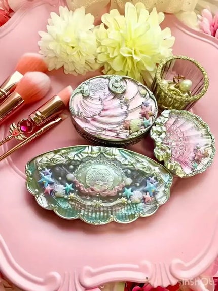 シェルズジュエルコレクション 6色アイシャドウパレット/FlowerKnows/アイシャドウパレットを使ったクチコミ(4枚目)