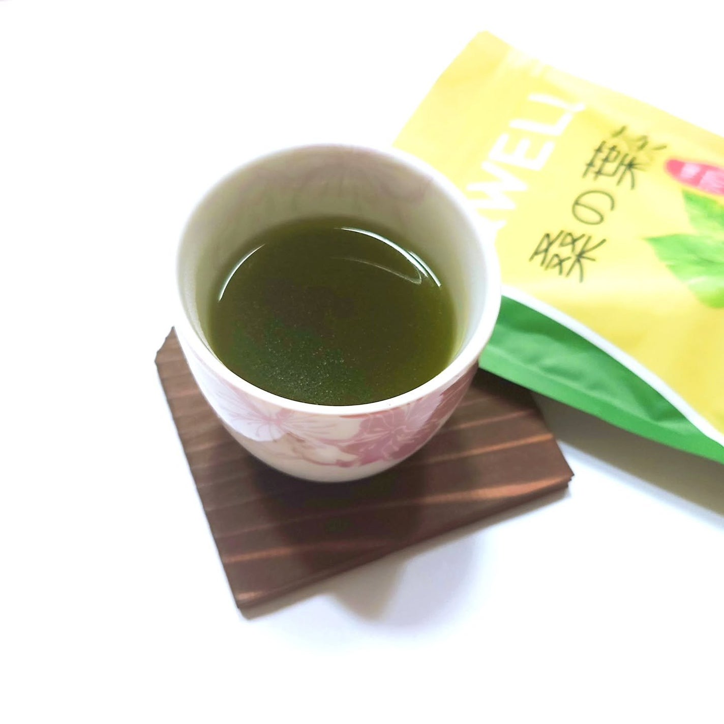 &WELL 桑の葉茶 栄養丸ごと粉末タイプ/&WELL/青汁を使ったクチコミ(4枚目)