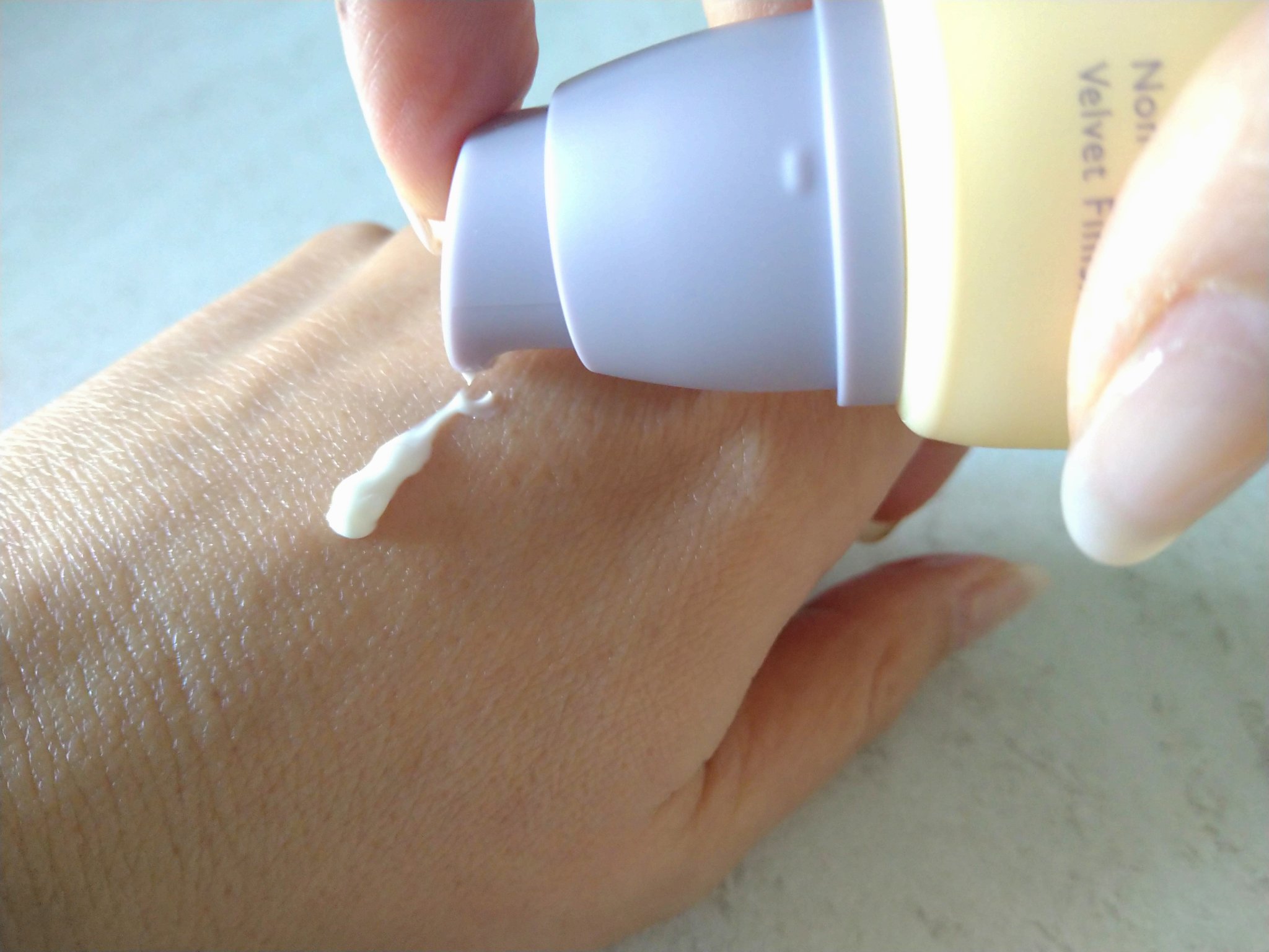 ブラックライスモイスチャーエアリーフィットデイリーサンスクリーン/haruharu wonder/日焼け止めクリームを使ったクチコミ（2枚目）