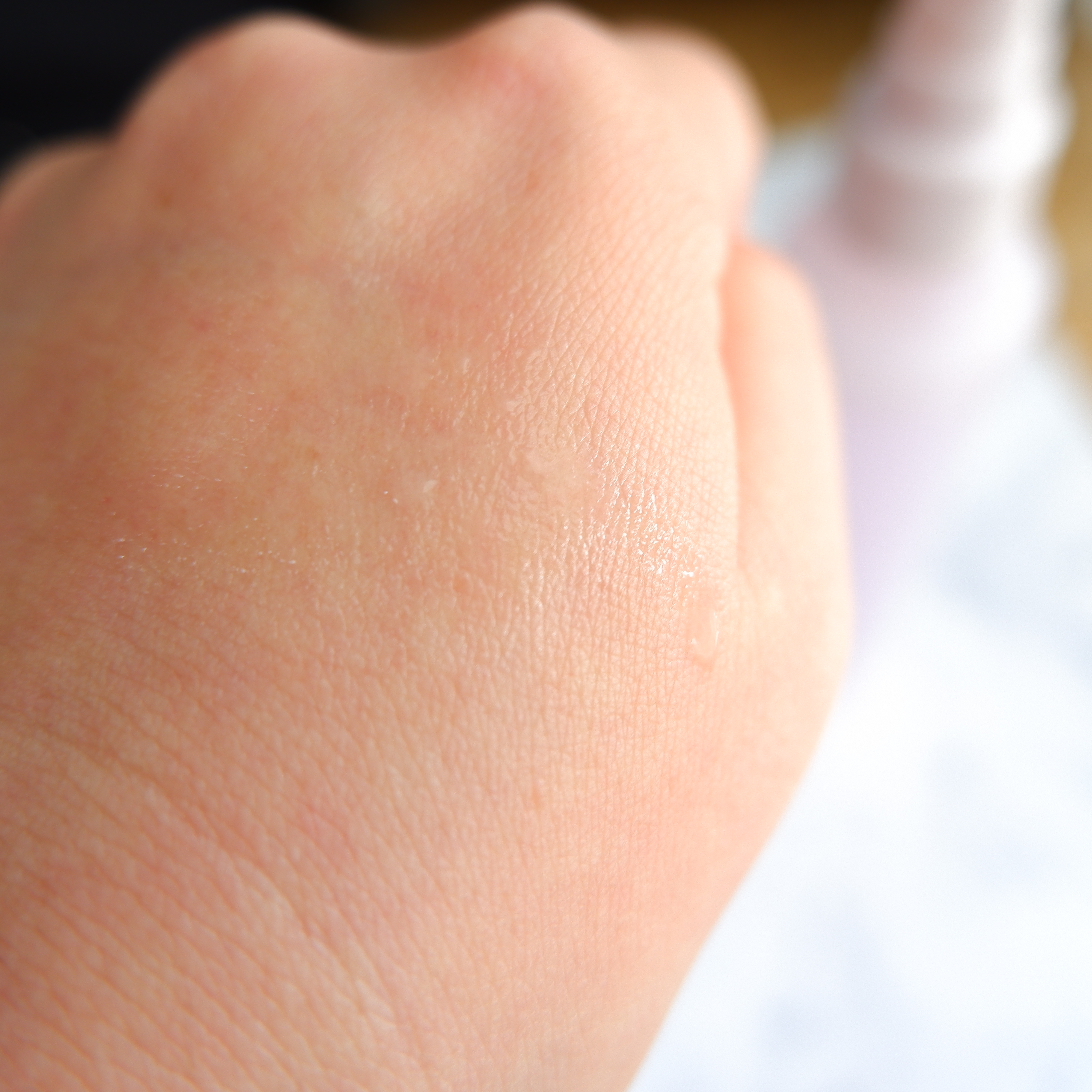 プルント　ヴェーリング　クイックバリアセラム/Purunt./アウトバストリートメントを使ったクチコミ（3枚目）