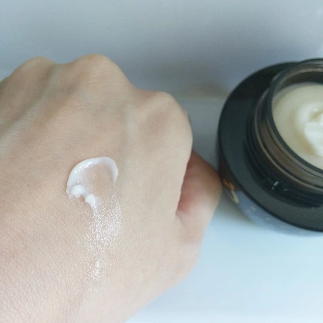 プレミアムパーフェクトクリーム/ライスフォース/フェイスクリームを使ったクチコミ（3枚目）