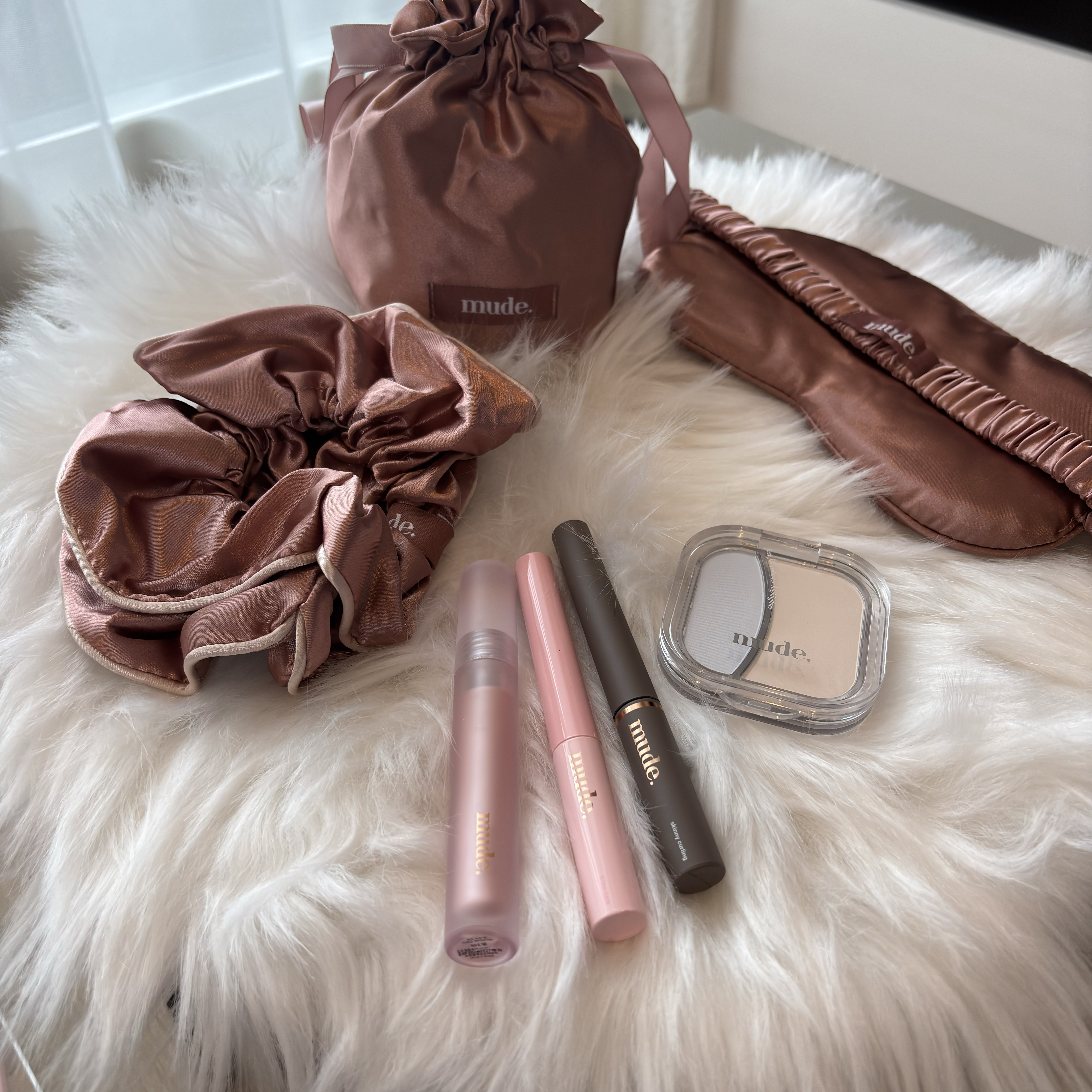 インスパイアスキニーブロウカラ/mude./眉マスカラを使ったクチコミ（2枚目）