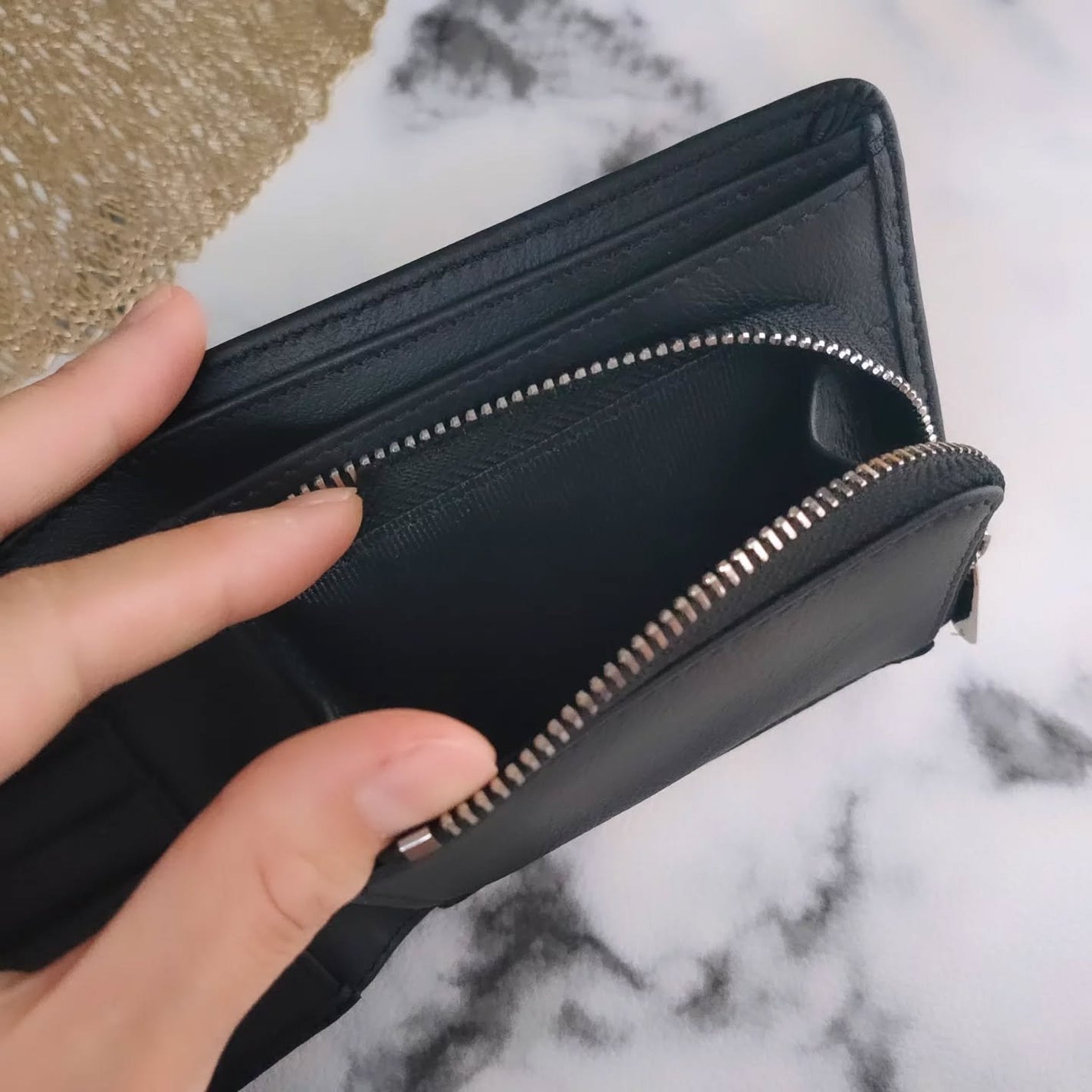 きょのすけ on LIPS 「<東京下町工房メンズ2つ折り財布(ブラック)ファスナータイプ>..」(5枚目)