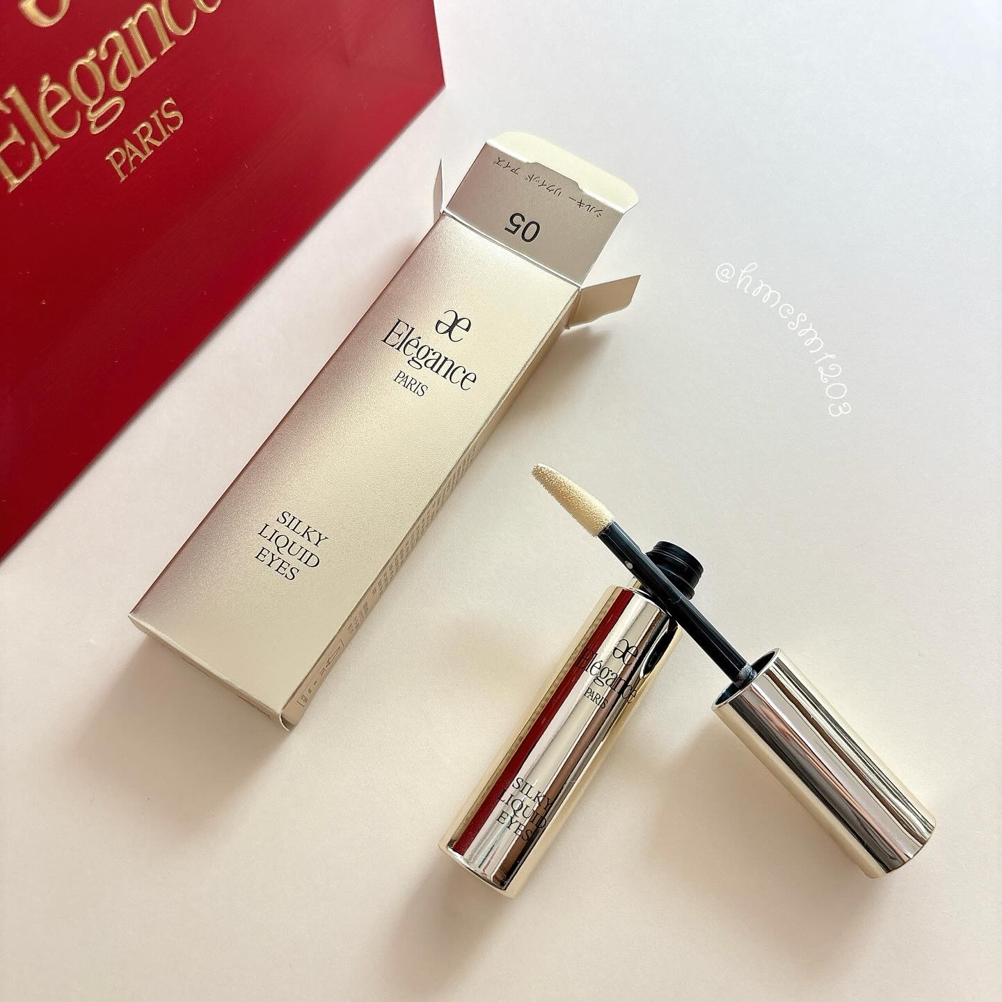 エレガンス シルキー リクイッド アイズ 05/Elégance/リキッドアイシャドウを使ったクチコミ（1枚目）