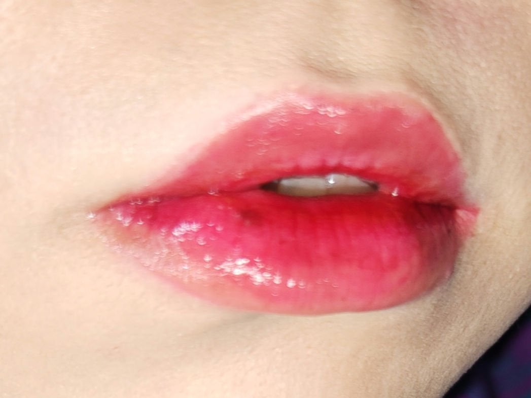 ジューシーラスティングティント/rom&nd/リップティントを使ったクチコミ(5枚目)