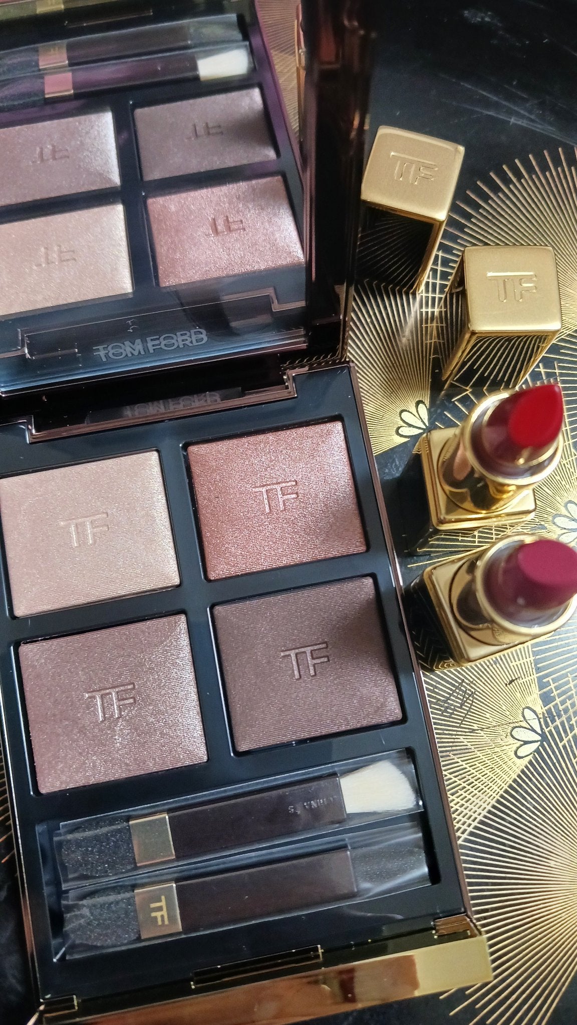 アイ カラー クォード/TOM FORD BEAUTY/アイシャドウパレットを使ったクチコミ(2枚目)