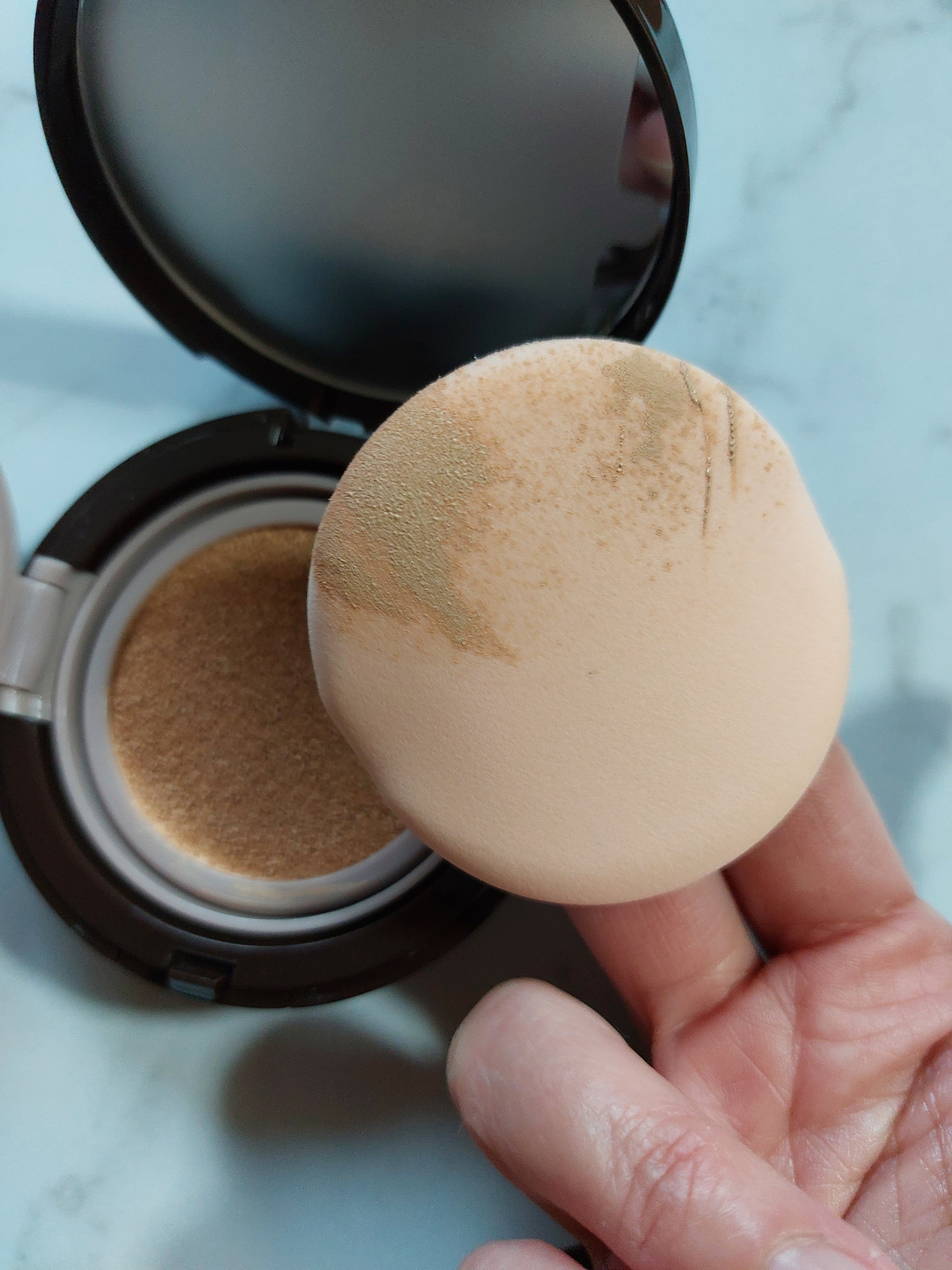 エブリユー　ロングフィットクッションファンデーション/EVERYYOU/クッションファンデーションを使ったクチコミ（3枚目）