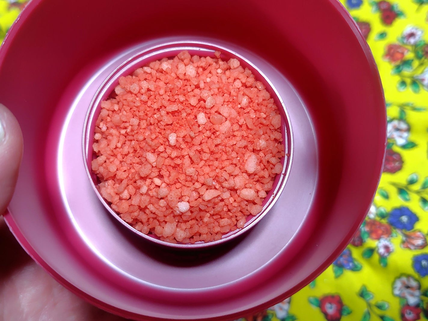 クナイプ グーテエアホールング バスソルト ウィンターグリーン&ワコルダーの香り/クナイプ/無機塩系入浴剤を使ったクチコミ(3枚目)