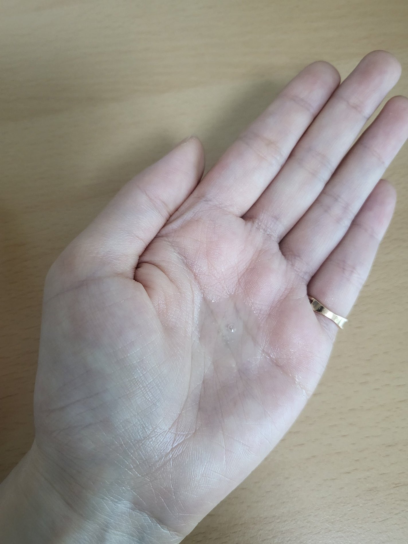 Heiren on LIPS 「【使った商品】ルノベルアズレンシカアンプル【商品の特徴】敏感肌..」(3枚目)