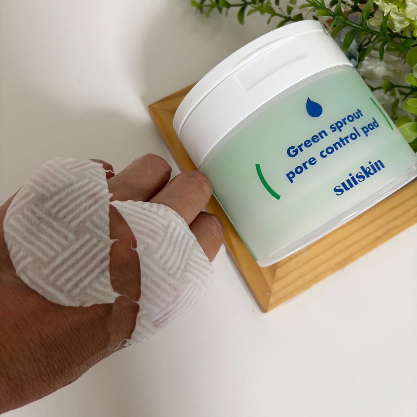 若芽ポアコントロール部分パック/suiskin/トナーパッドを使ったクチコミ(3枚目)