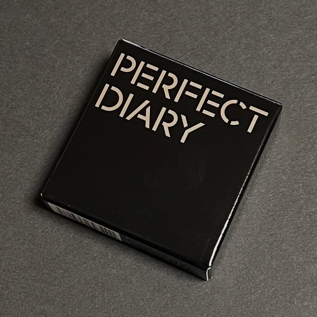 トランスルーシェント ブルーリング セッティング パウダー/PERFECT DIARY/プレストパウダーを使ったクチコミ（2枚目）