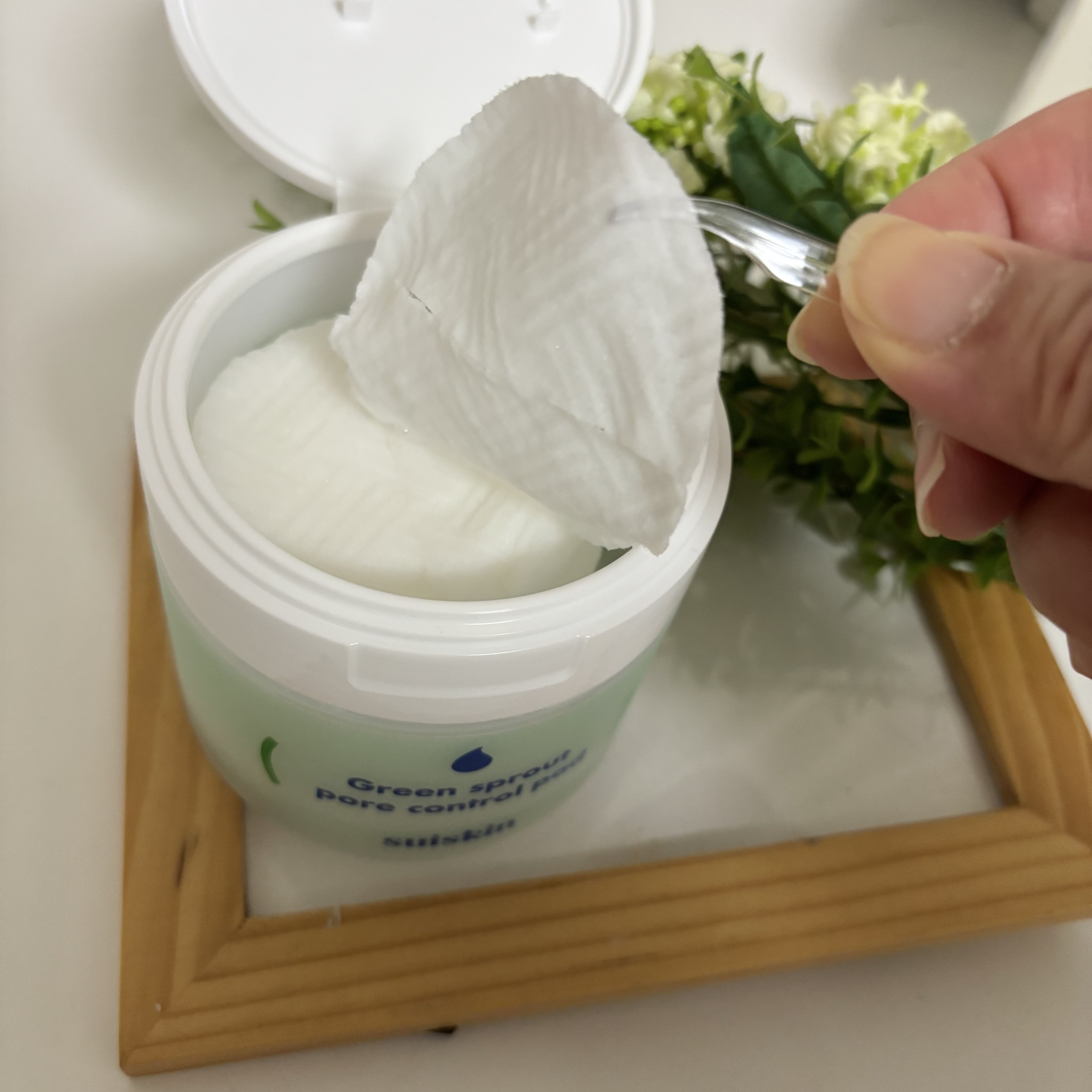 若芽ポアコントロール部分パック/suiskin/トナーパッドを使ったクチコミ（2枚目）