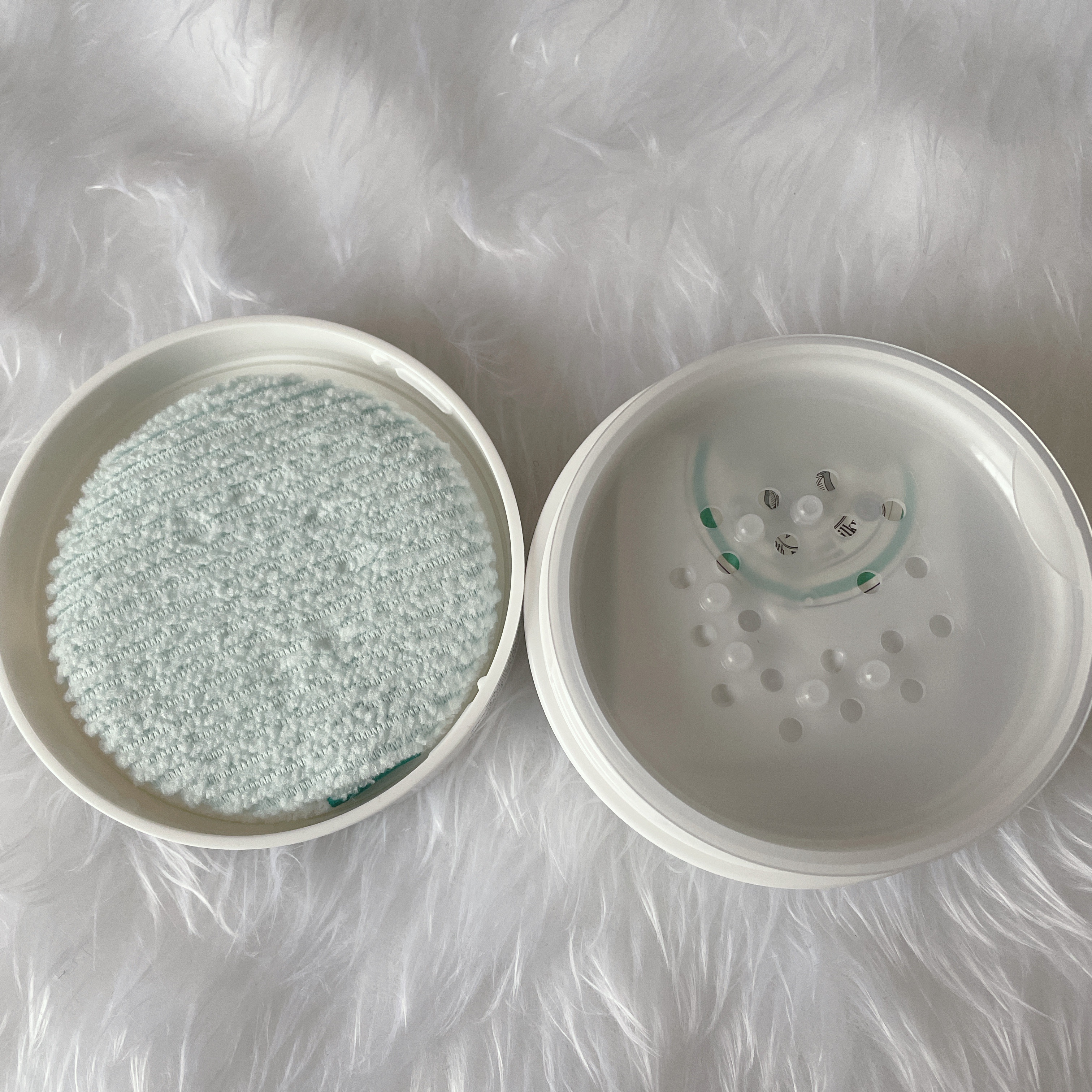 薬用さらさらデオドラントパウダー/デオナチュレ/デオドラント・制汗剤を使ったクチコミ（3枚目）