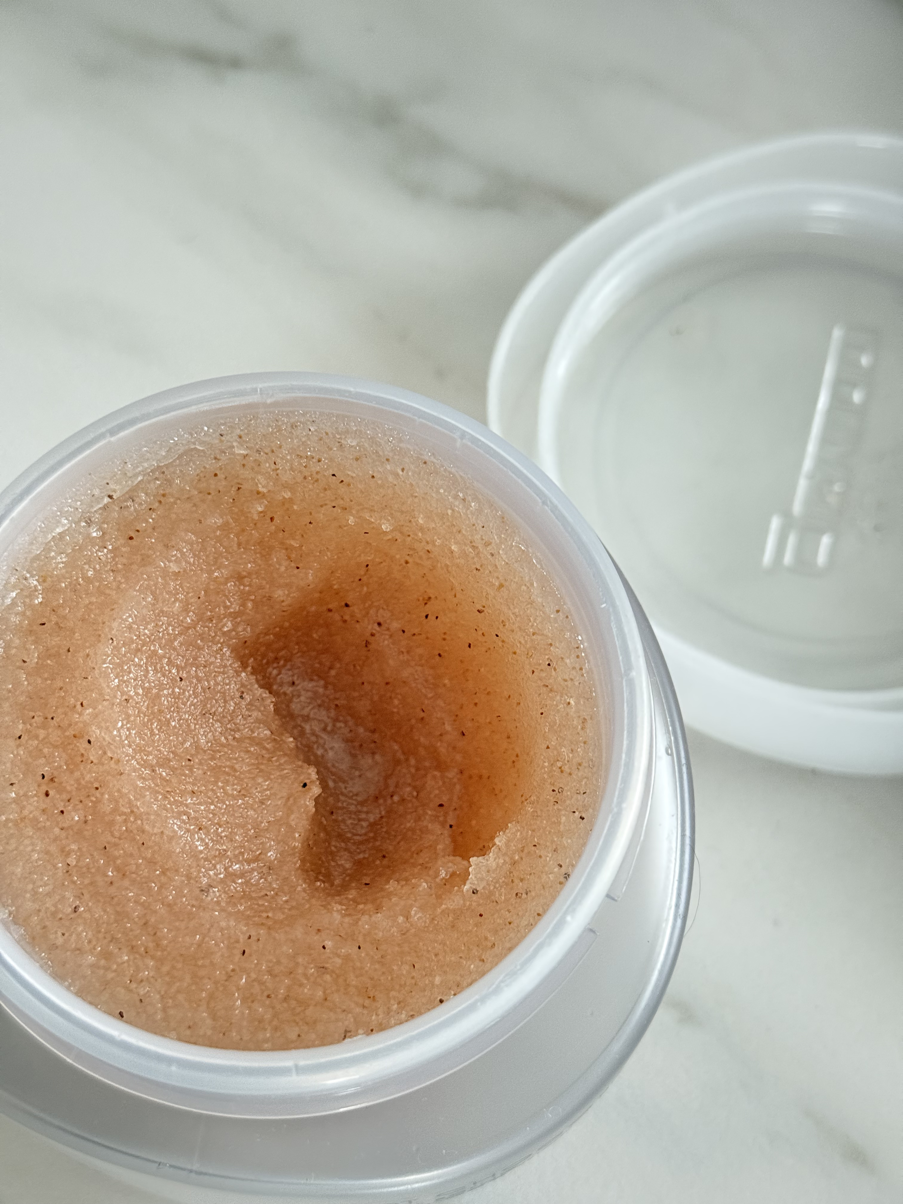 ジョヴァンニ シュガー ボディスクラブ ホットチョコレート/giovanni/ボディスクラブを使ったクチコミ（3枚目）