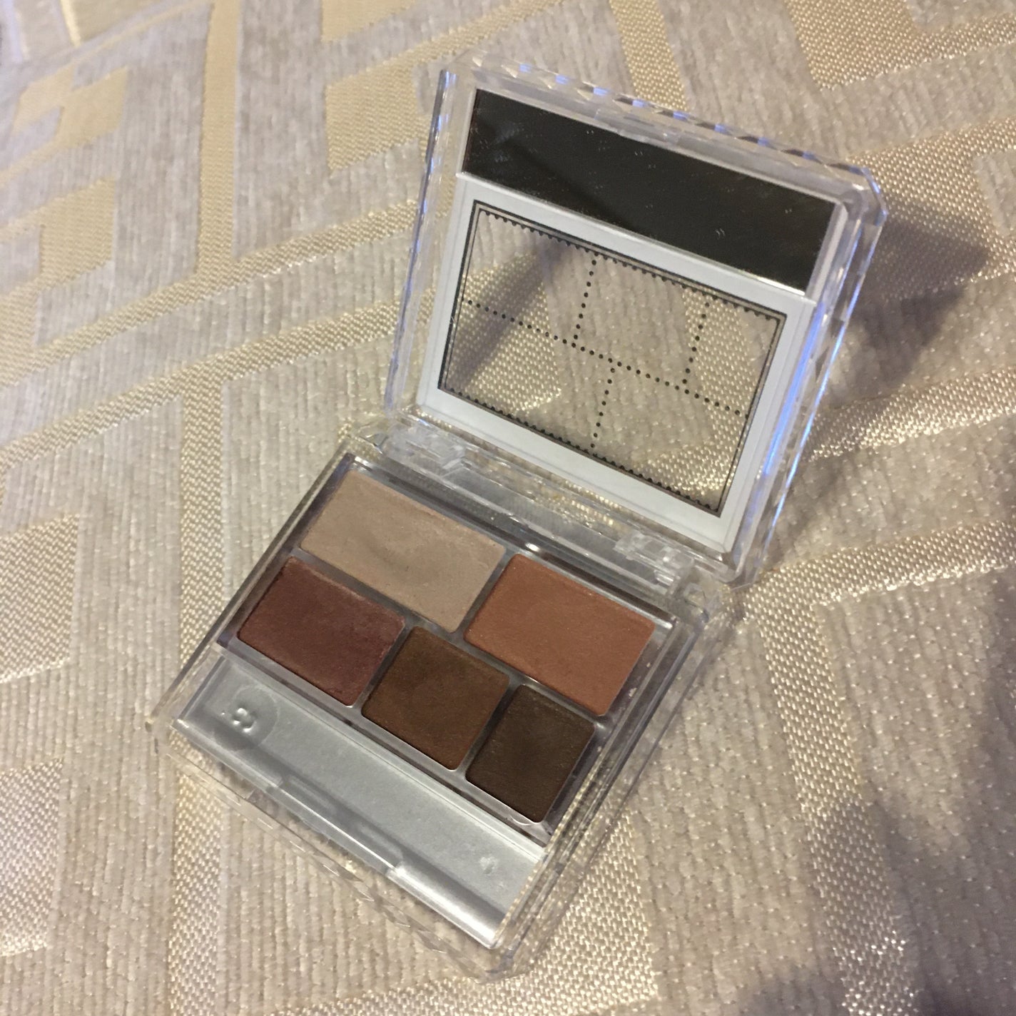 パーフェクトマルチアイズ/キャンメイク/アイシャドウパレットを使ったクチコミ(1枚目)