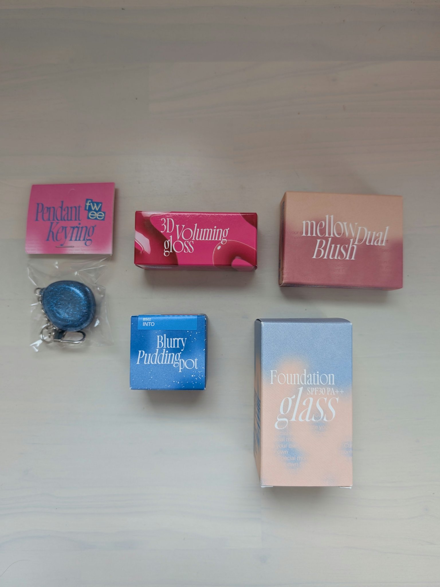 フィーファンデーションガラス/fwee/リキッドファンデーションを使ったクチコミ（1枚目）