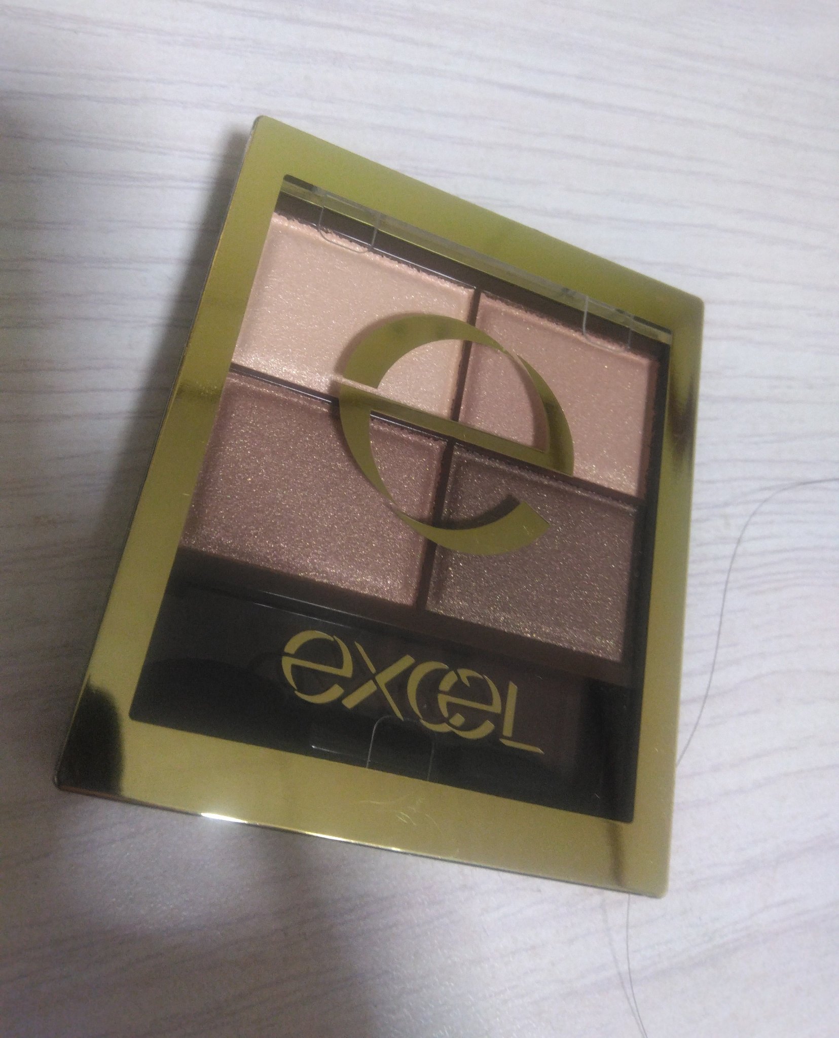 スキニーリッチシャドウ/excel/アイシャドウパレットを使ったクチコミ（2枚目）