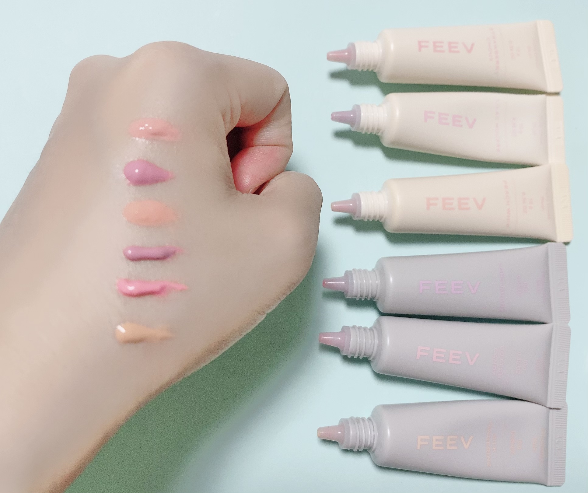 FEEV フラッフィーチークブラッシュのクチコミ「#PR

FEEVさんよりいただきました✨

フラッフィーチークブラッシュ全6種

霞のよう軽.....」（2枚目）