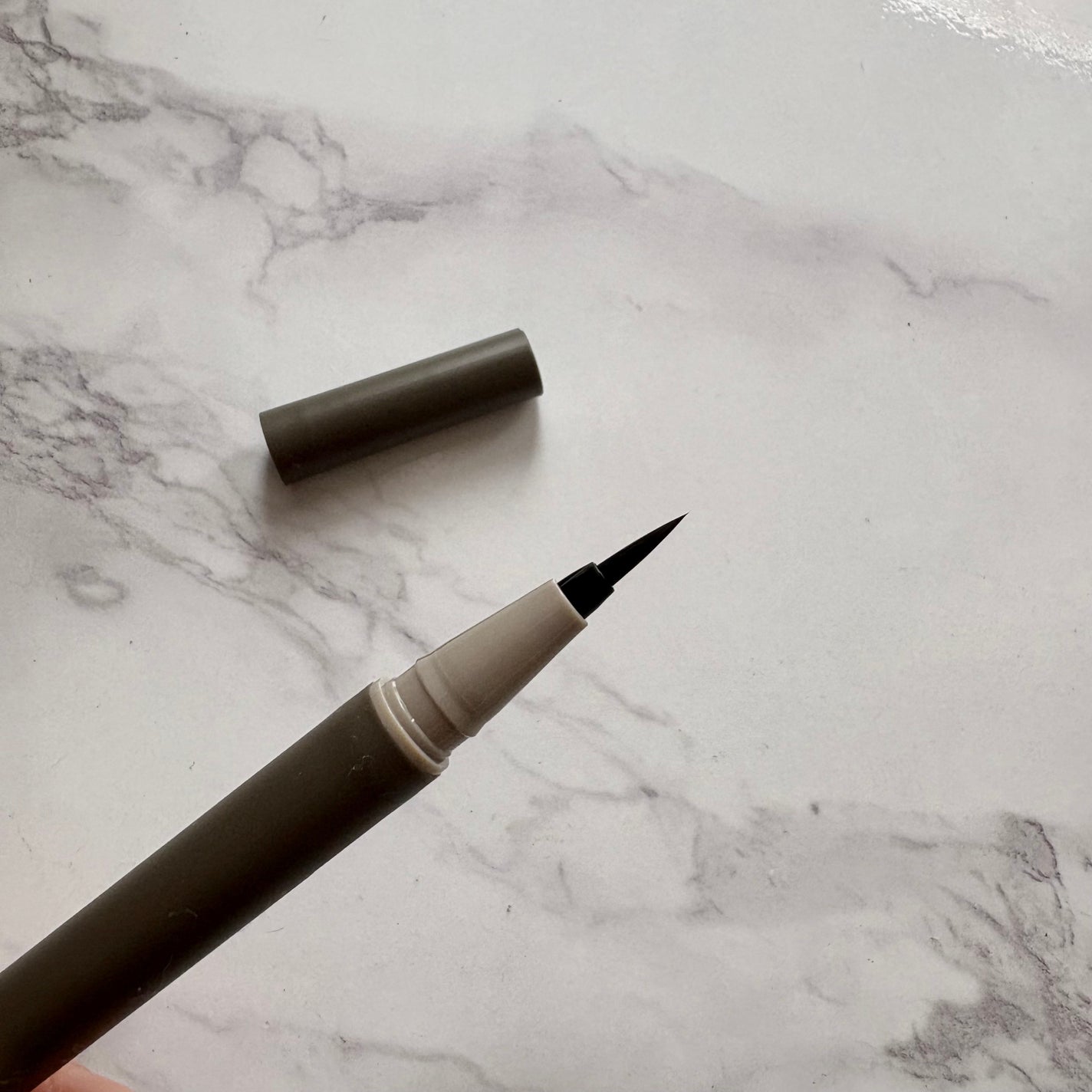 メロウシェード リキッドライナー/excel/リキッドアイライナーを使ったクチコミ(2枚目)