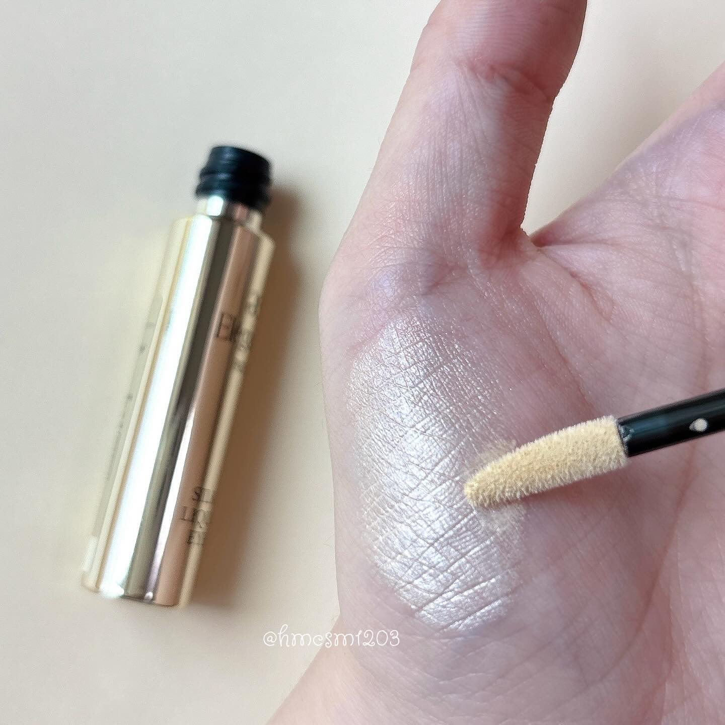 エレガンス シルキー リクイッド アイズ 05/Elégance/リキッドアイシャドウを使ったクチコミ（2枚目）