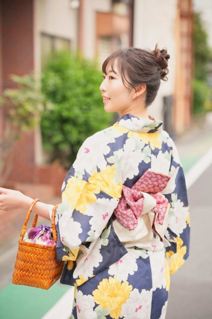 【2025年】浴衣に似合うメイク!中高生から大人女子向けまで幅広く解説の画像