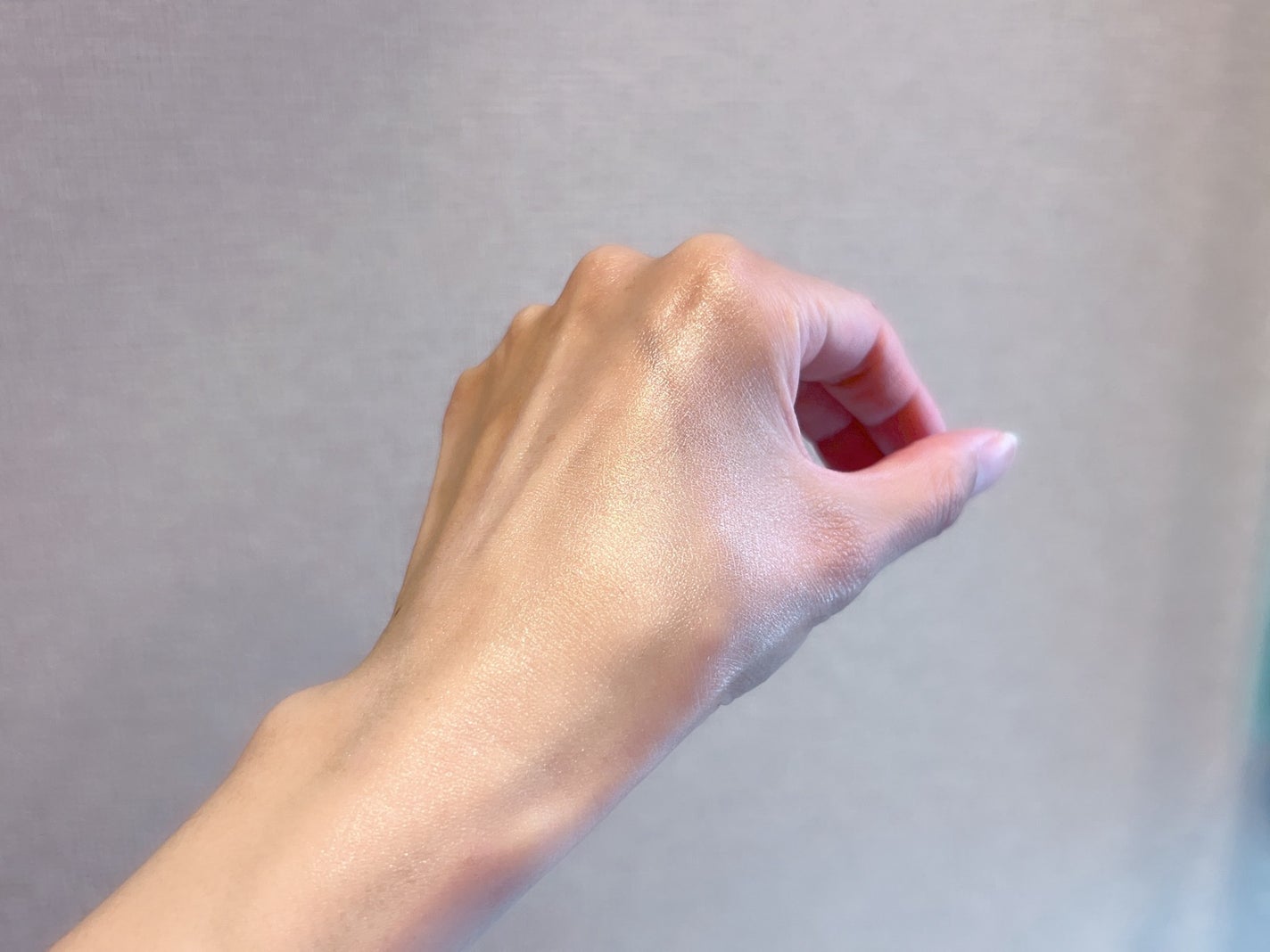 スキンフィット水分UVクリームプラス/AGE20’s/日焼け止めクリームを使ったクチコミ(4枚目)