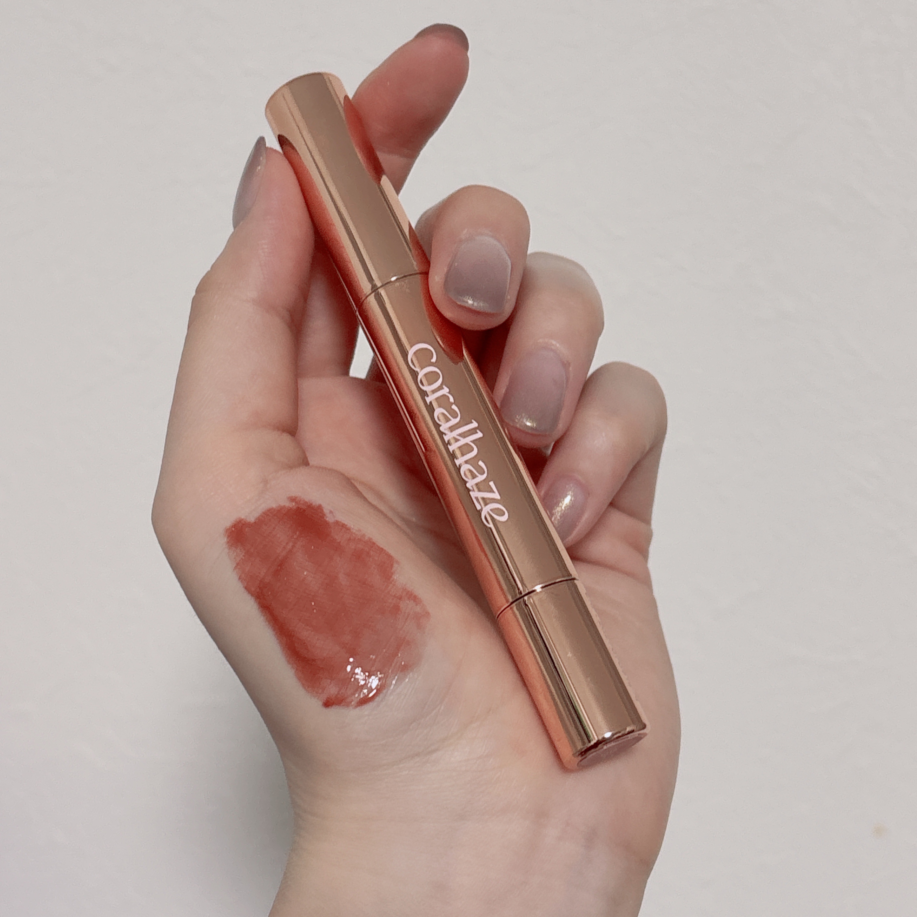 ボリューマイジングフォンデュリップ B03 スタニング/Coralhaze/口紅を使ったクチコミ（3枚目）