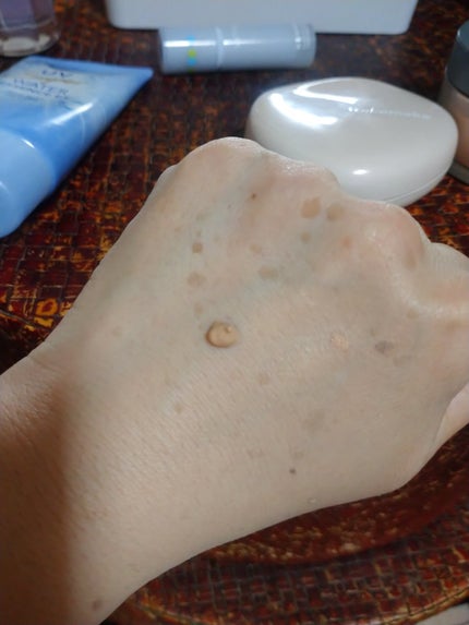 モカマジックファンデーション/Misslyn/リキッドファンデーションを使ったクチコミ(2枚目)