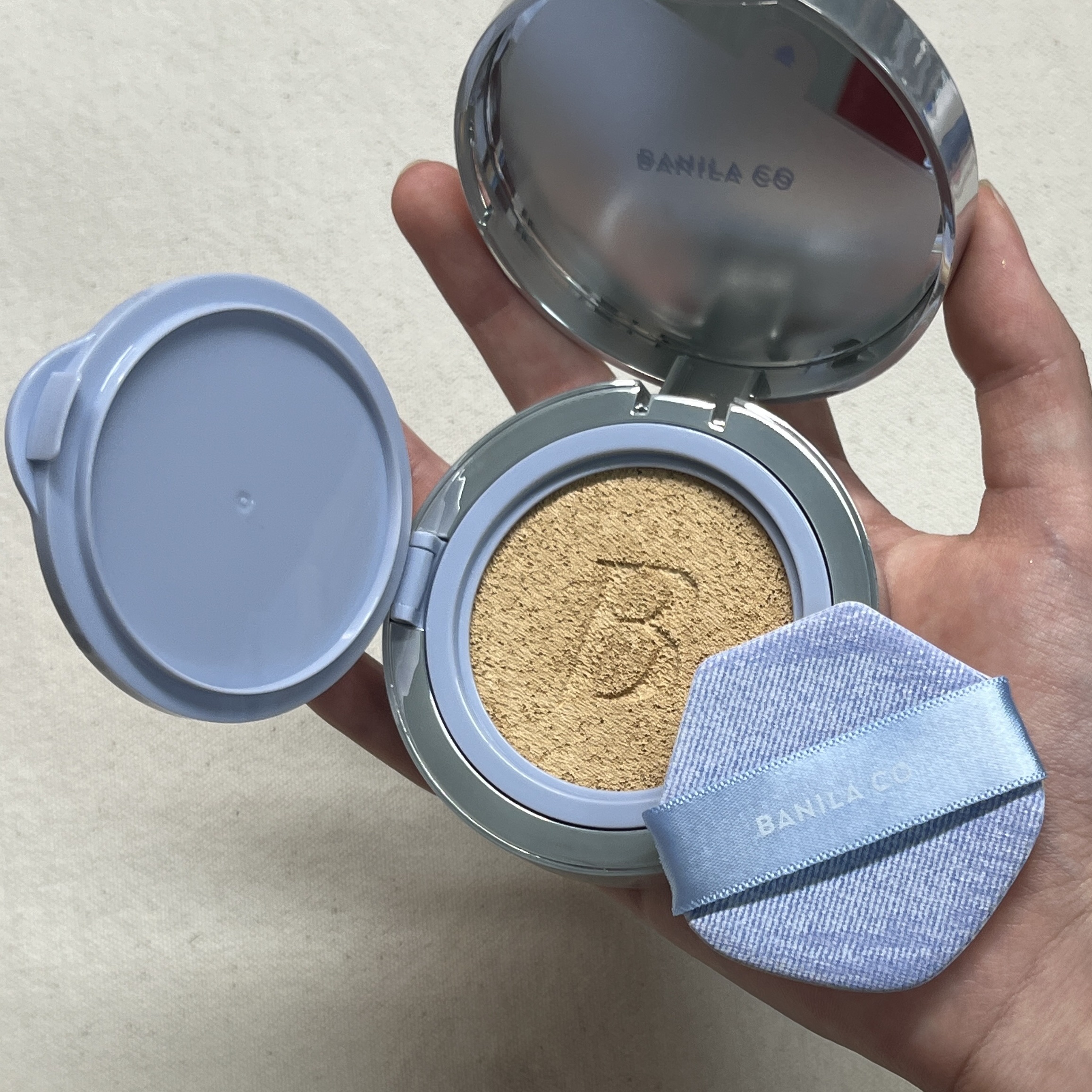 カバーリシャス アルティメット ホワイトクッション/BANILA CO/クッションファンデーションを使ったクチコミ（3枚目）