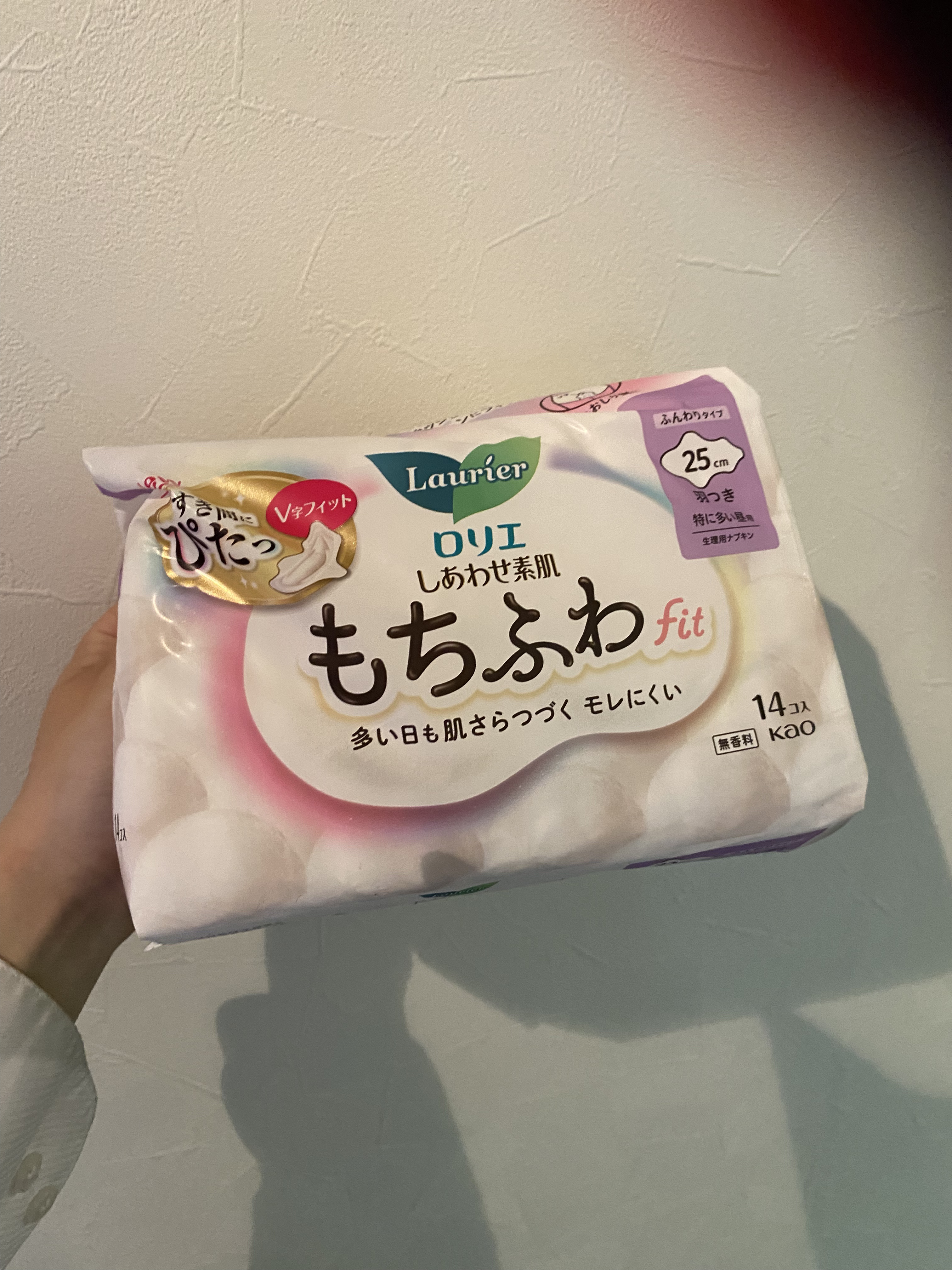 ロリエ もちふわ fit 25cm 羽つき 14コ入 (医薬部外品 )/ロリエ/ナプキンを使ったクチコミ（1枚目）
