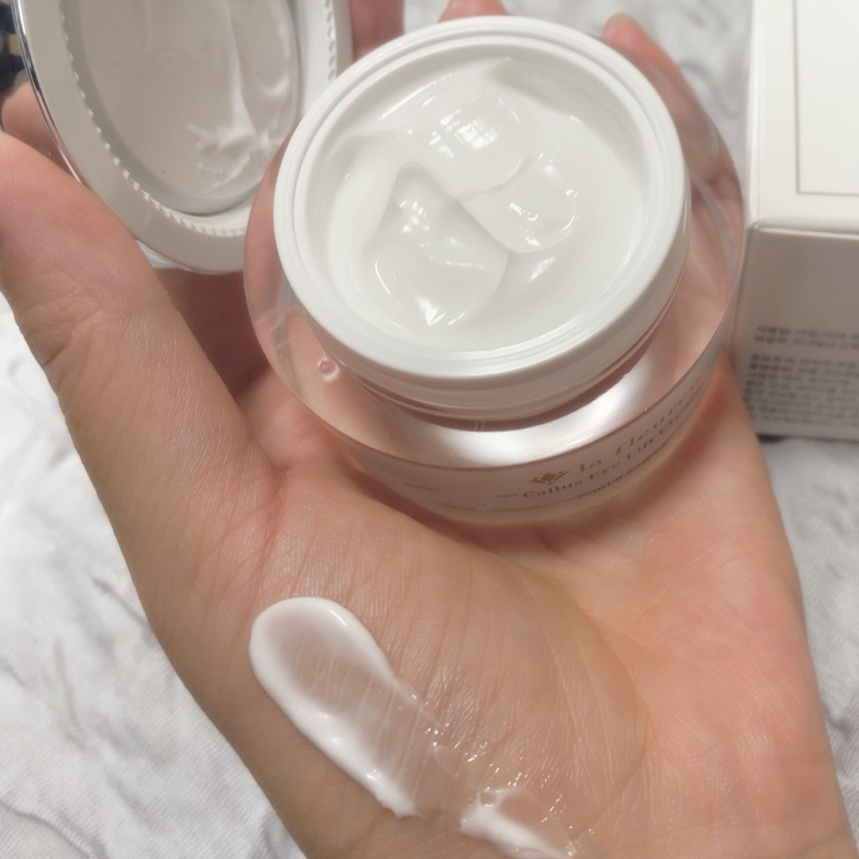 カルス弾力アイクリーム/la fleuren/アイケア・アイクリームを使ったクチコミ（2枚目）