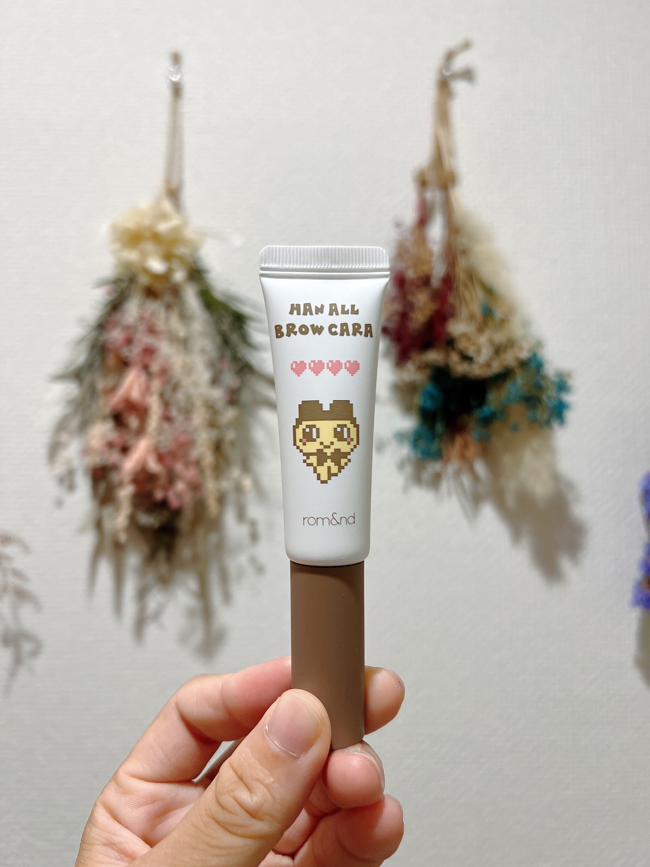 ハンオールブロウカラ 03（『たまごっち』デザイン）/rom&nd/眉マスカラを使ったクチコミ（1枚目）