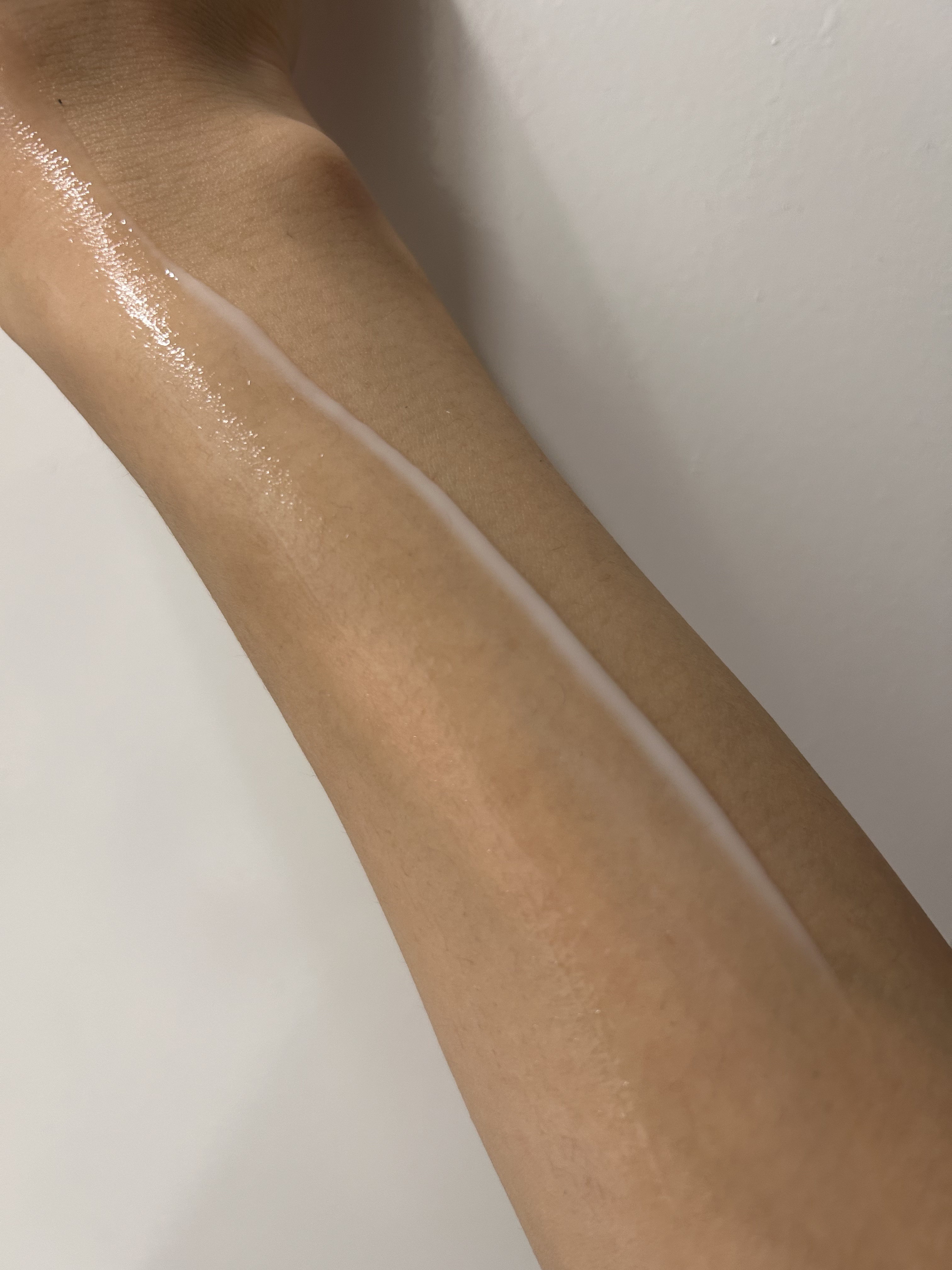 弱酸性ボディミルク 無香料/matsukiyo/ボディミルクを使ったクチコミ（2枚目）