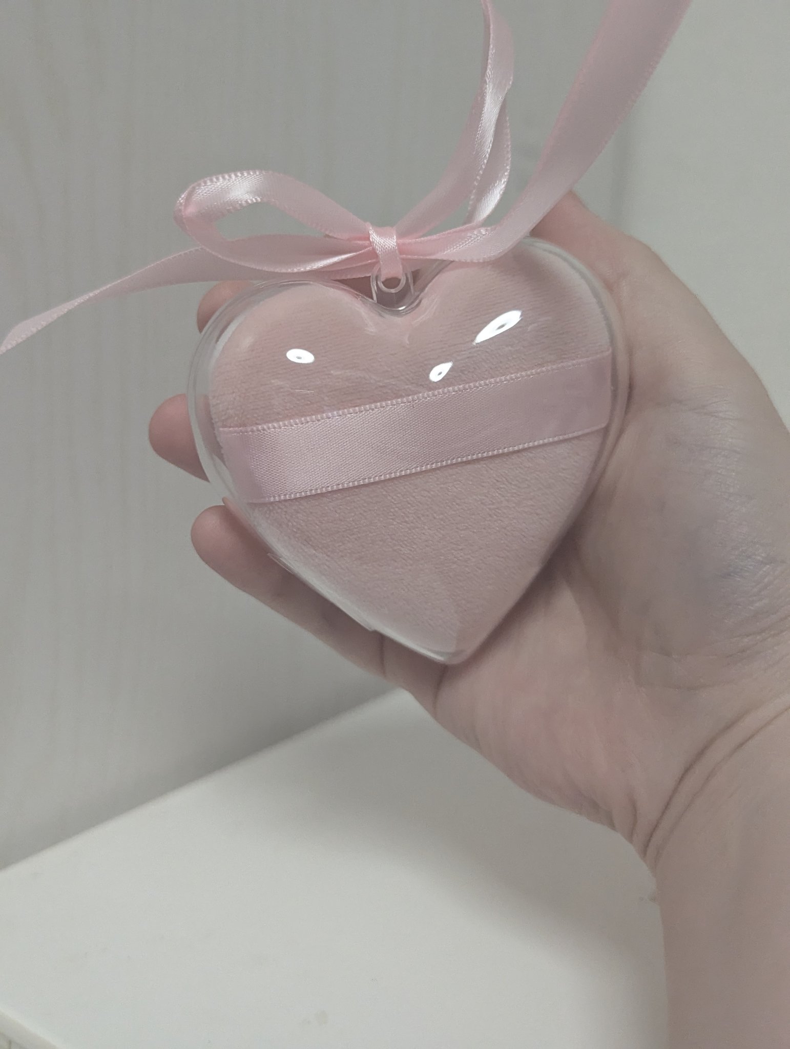 パウダーパフ（ケース付、ハート、2個、ベルト付）/DAISO/パフ・スポンジを使ったクチコミ（2枚目）