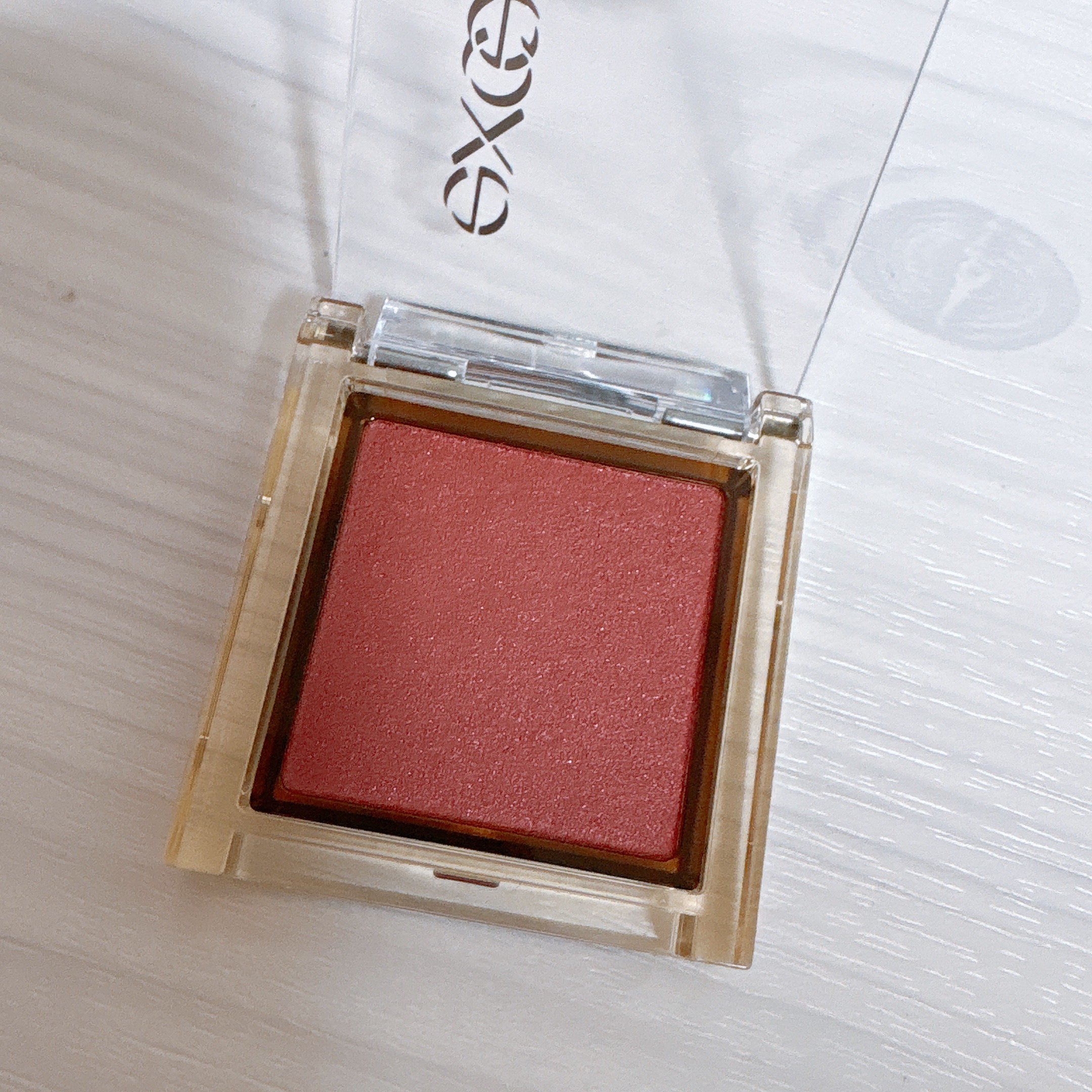 アイプランナー/excel/単色アイシャドウを使ったクチコミ（2枚目）