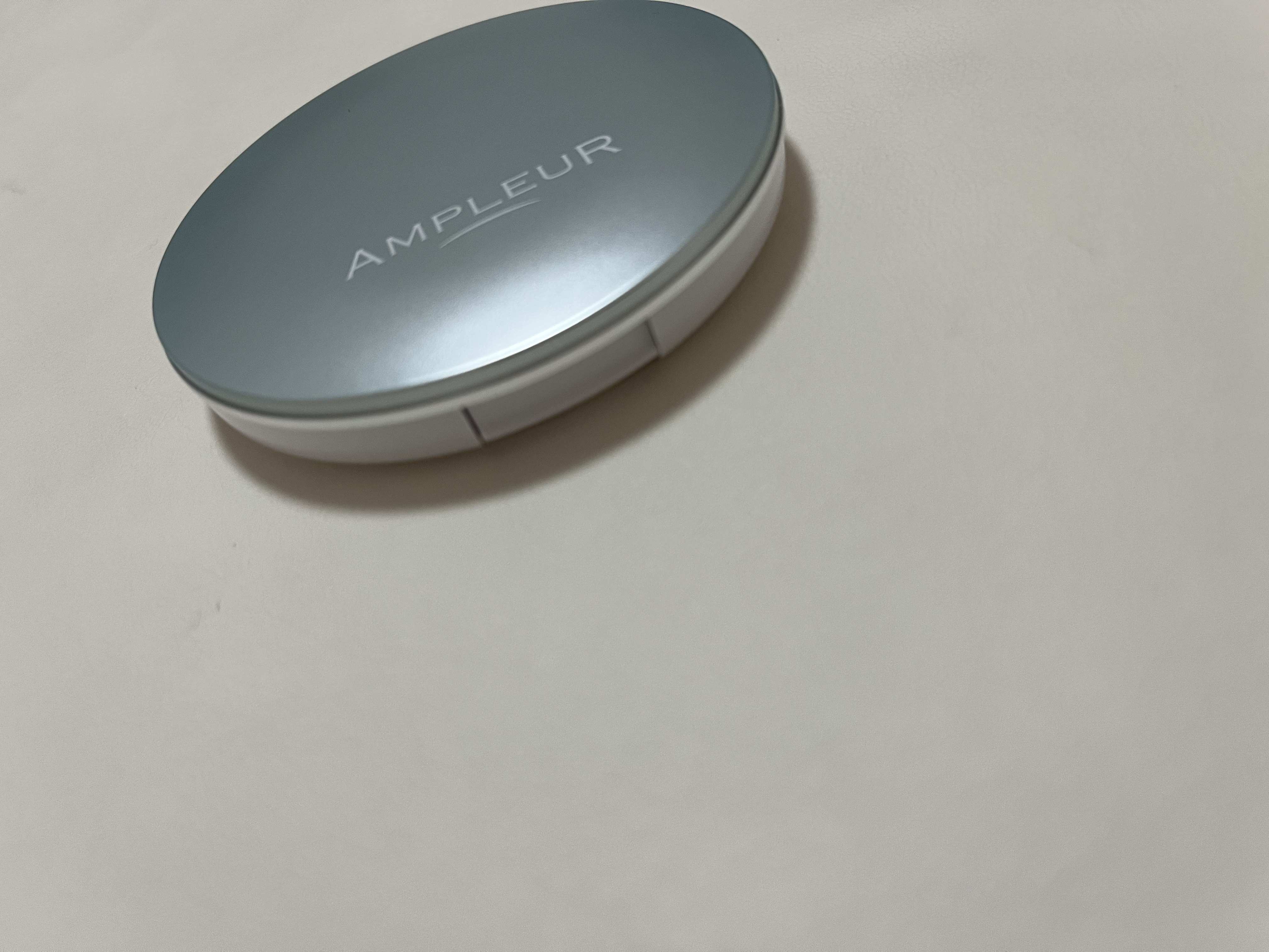 アンプルール フェイスパウダー クール/アンプルール/プレストパウダーを使ったクチコミ（2枚目）