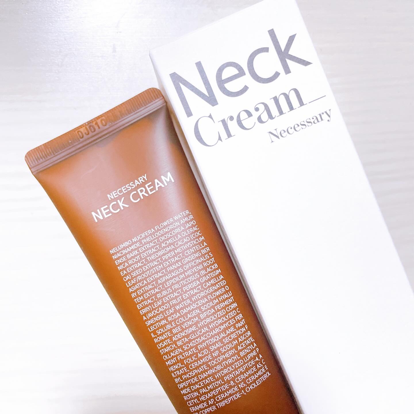 ネセサリーネッククリーム　チューブタイプ/VELLA/ネック・デコルテケアを使ったクチコミ（2枚目）