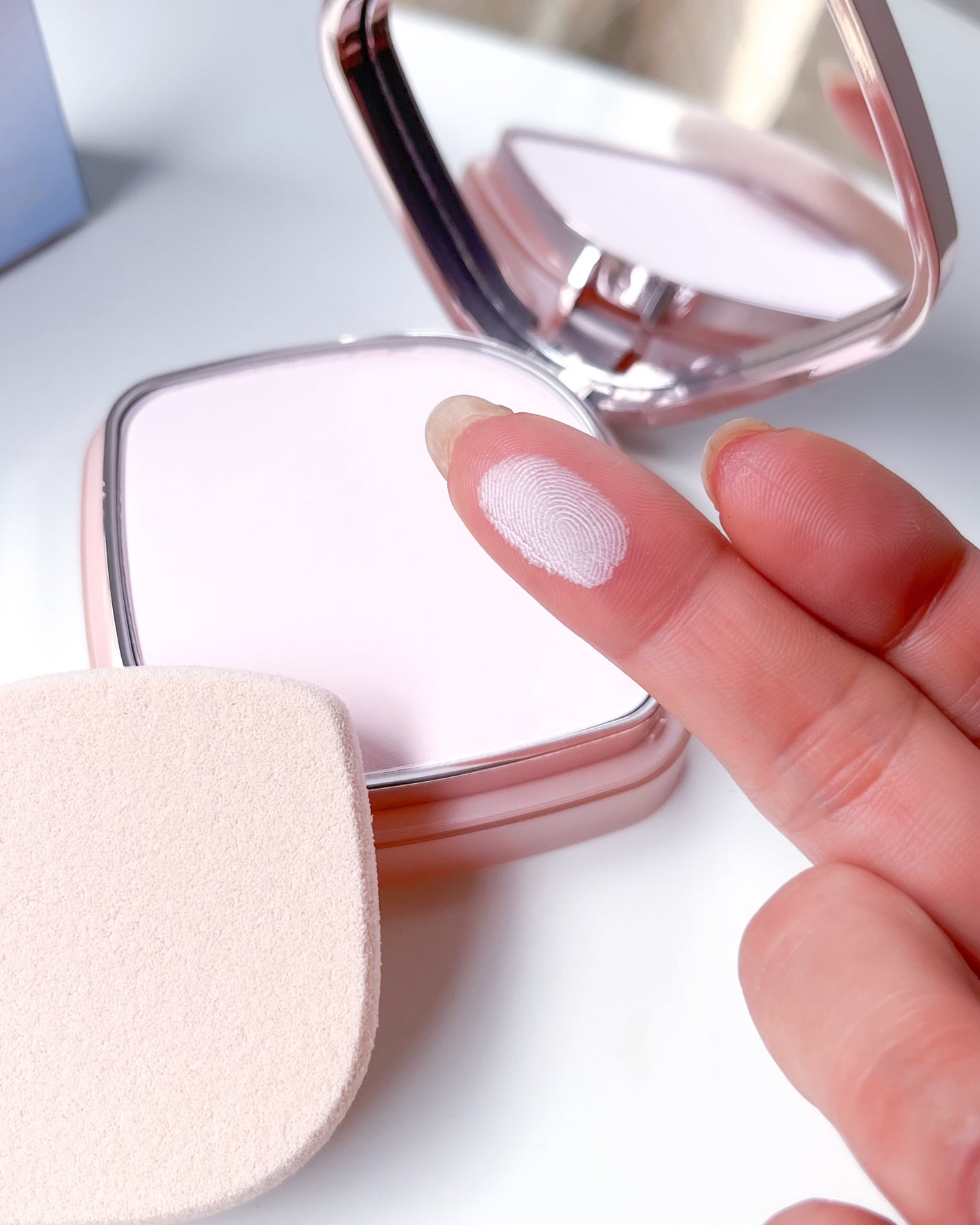 ミシャ グロウ UV トーンアップ パウダー パクト/MISSHA/プレストパウダーを使ったクチコミ(3枚目)