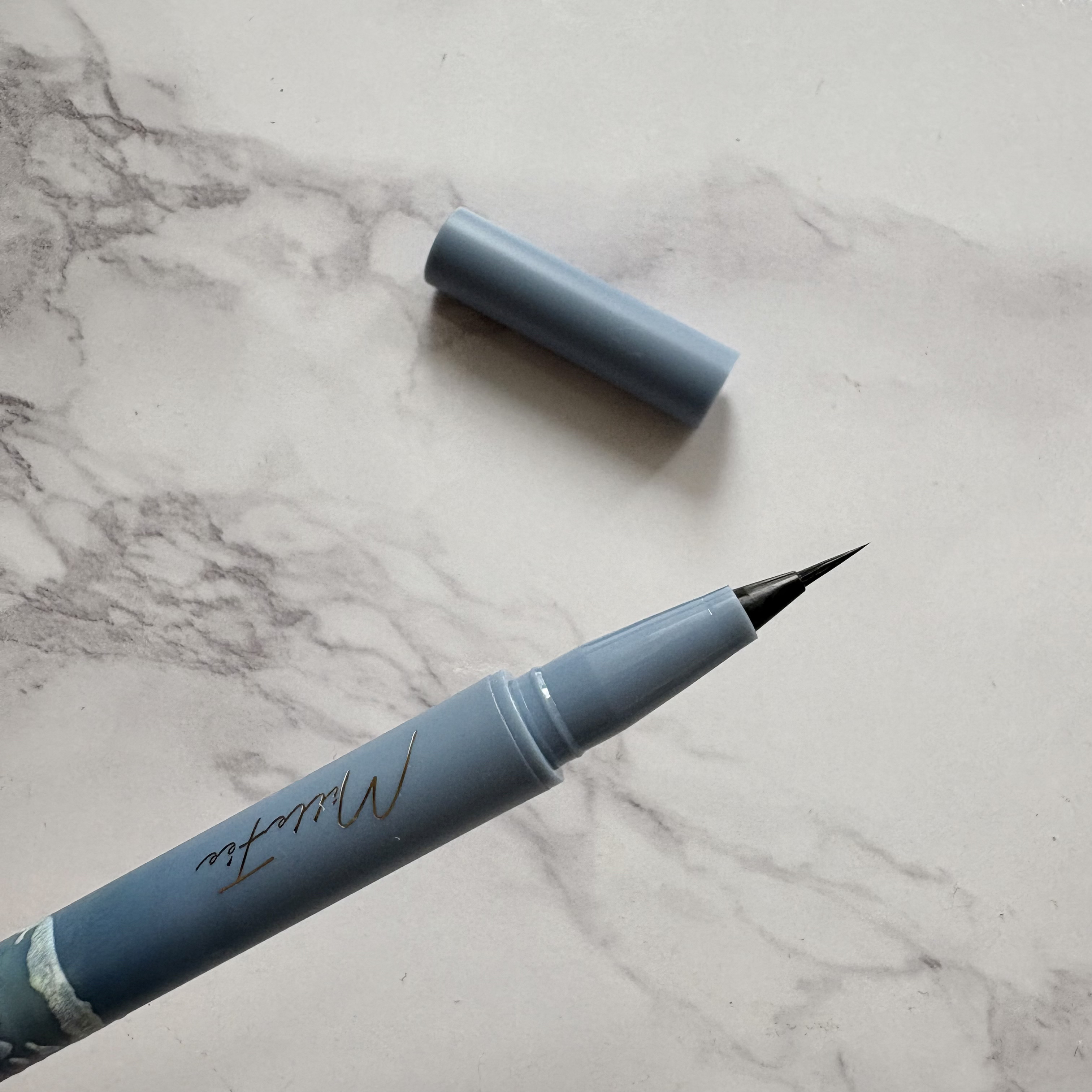 絵画リキッドアイライナー/MilleFée/リキッドアイライナーを使ったクチコミ（3枚目）