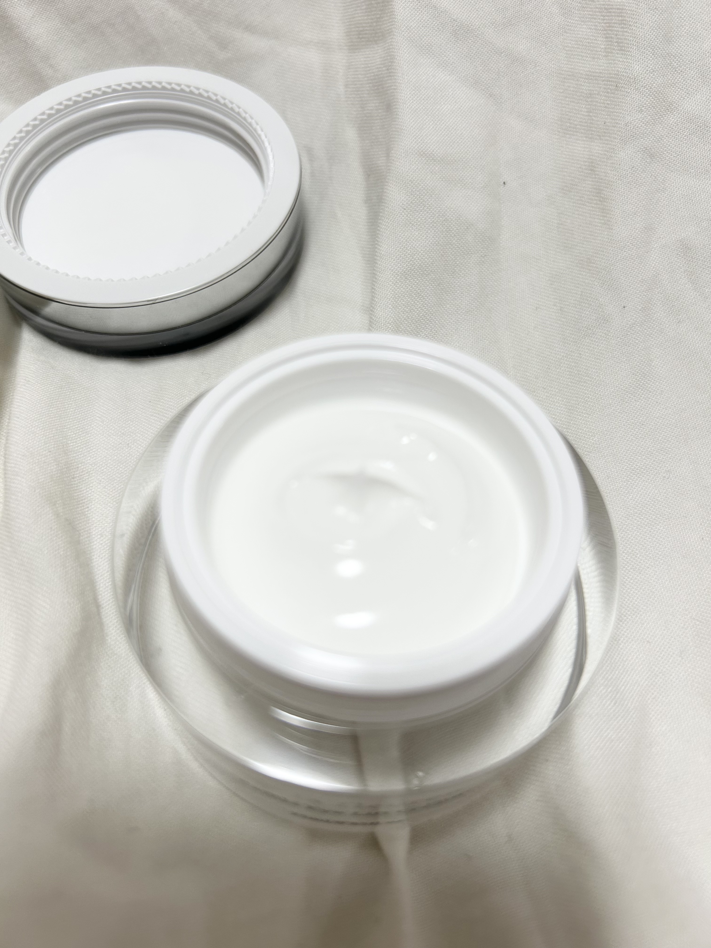 カルス弾力アイクリーム/la fleuren/アイケア・アイクリームを使ったクチコミ（2枚目）