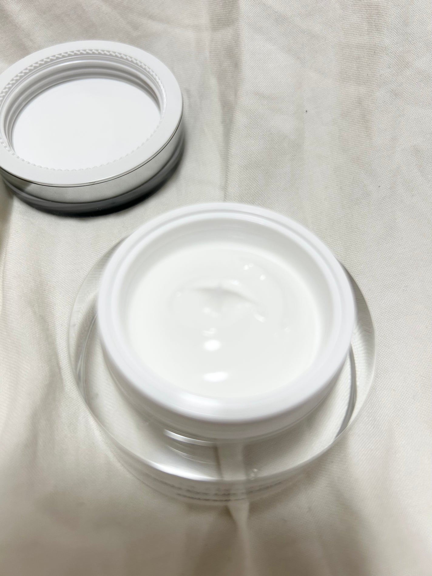 カルス弾力アイクリーム/la fleuren/アイケア・アイクリームを使ったクチコミ(2枚目)