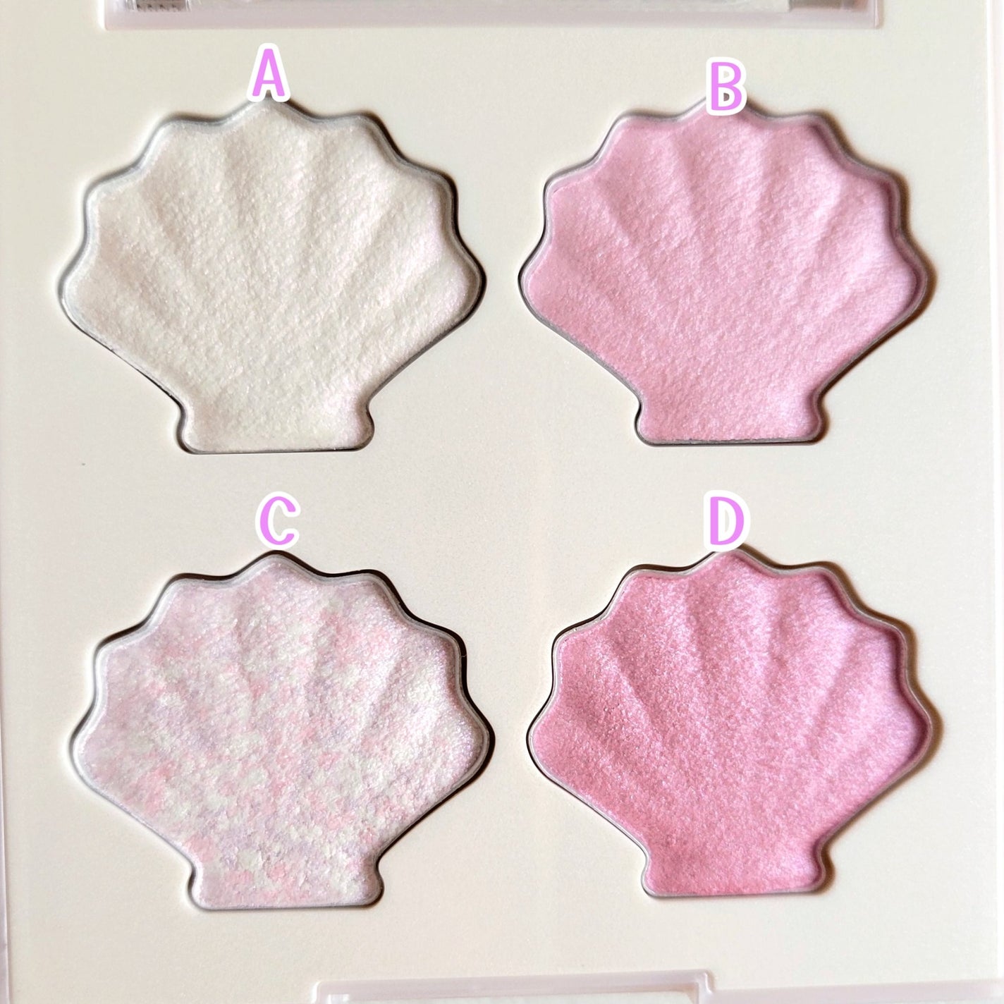 シャイングロイハイライターパレット/dasique/クリームハイライトを使ったクチコミ(2枚目)