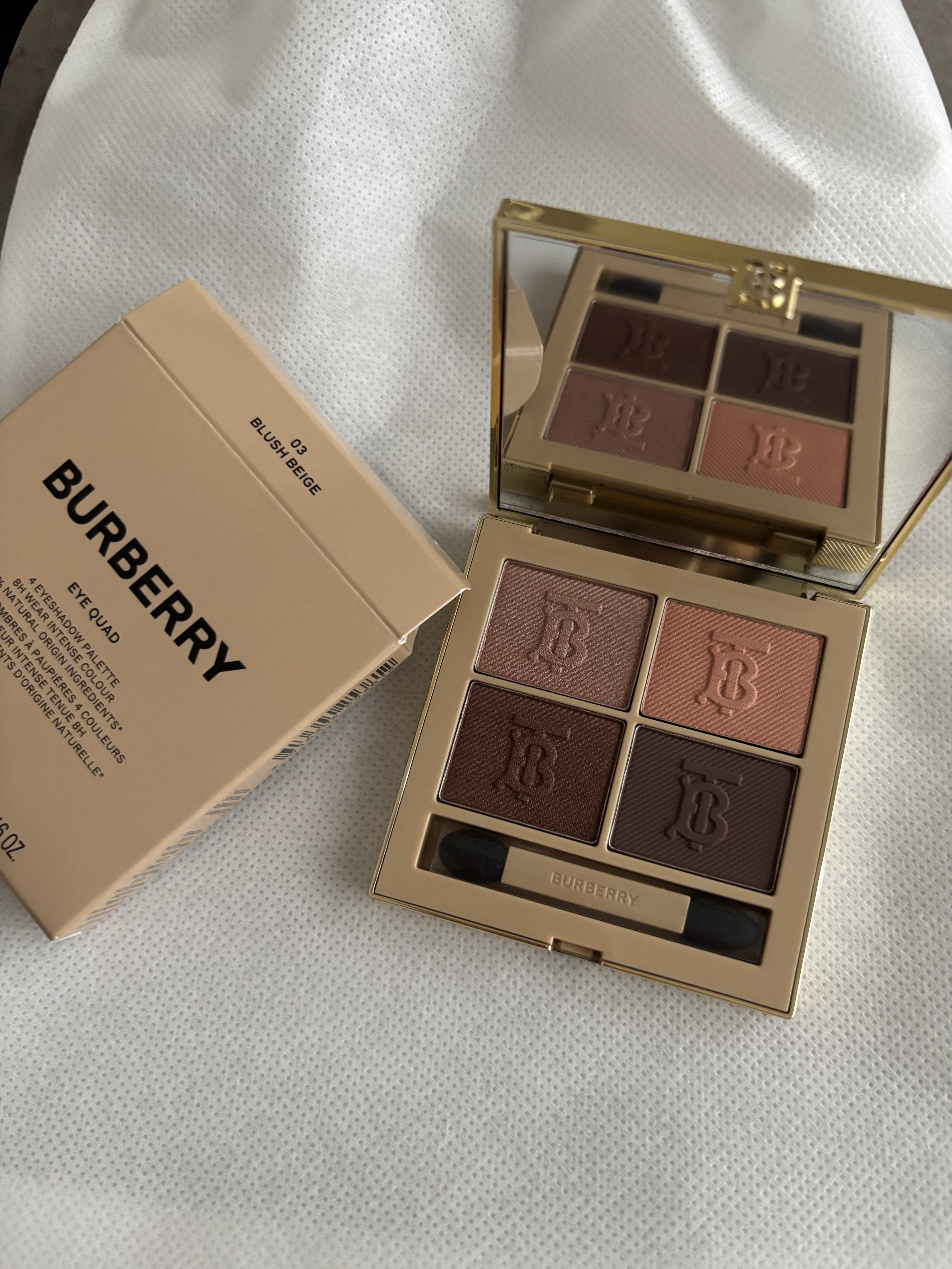 バーバリー アイ クアッド/Burberry Beauty/アイシャドウパレットを使ったクチコミ（1枚目）
